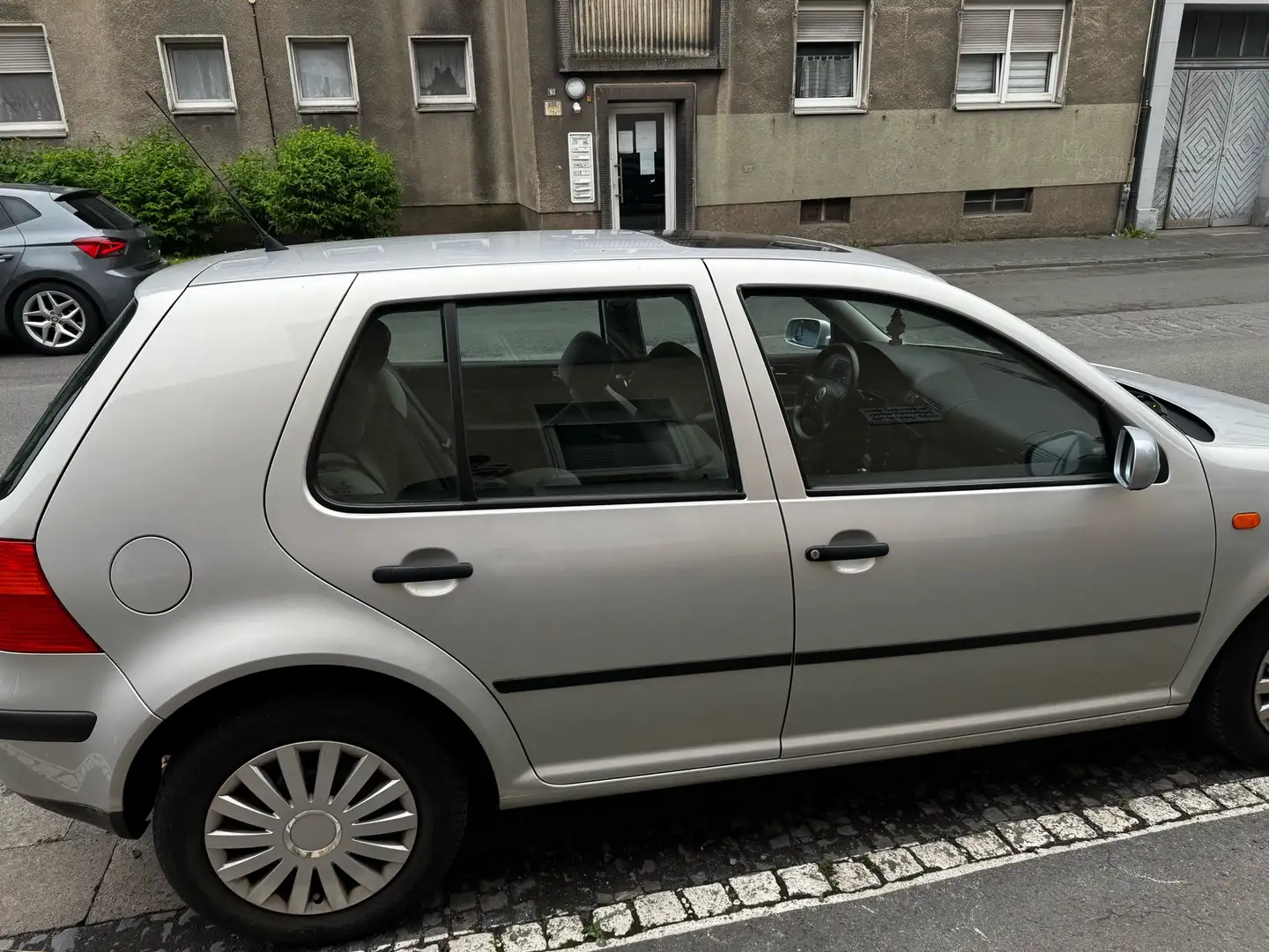 Volkswagen Golf 1.4 Comfortline - 2