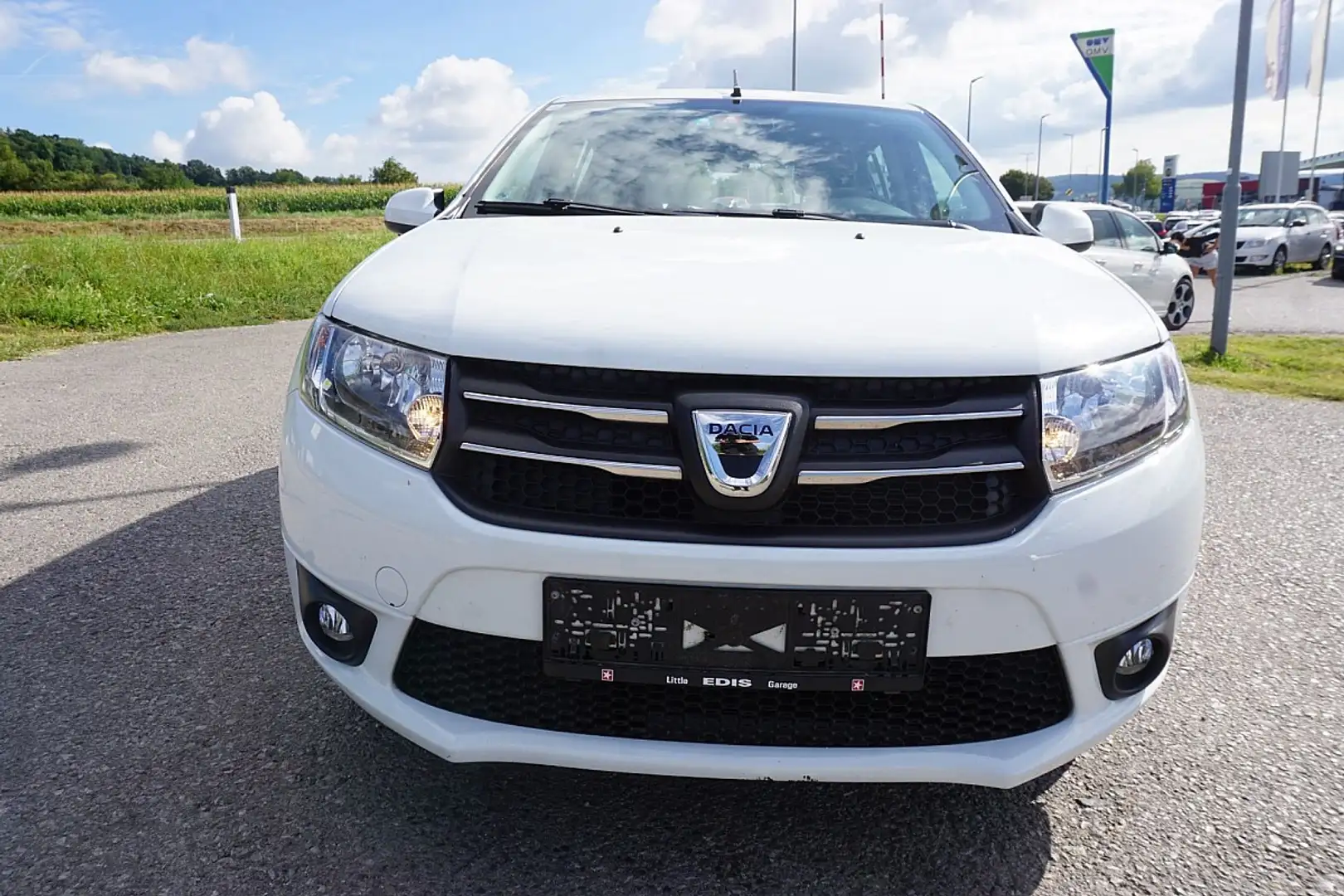 Dacia Sandero Supreme 1,2 16V Weiß - 1