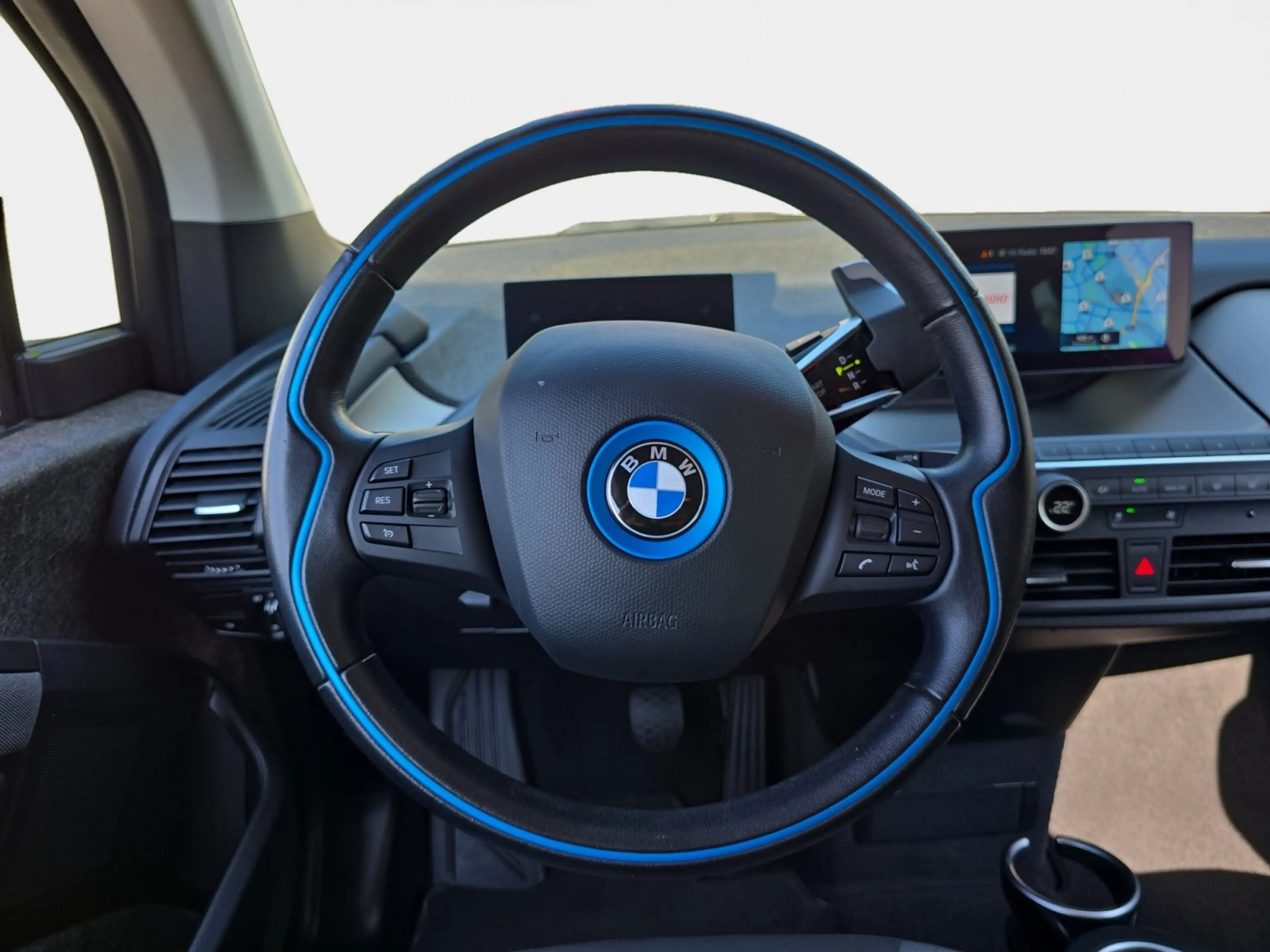 BMW i3 Basis — photo 13