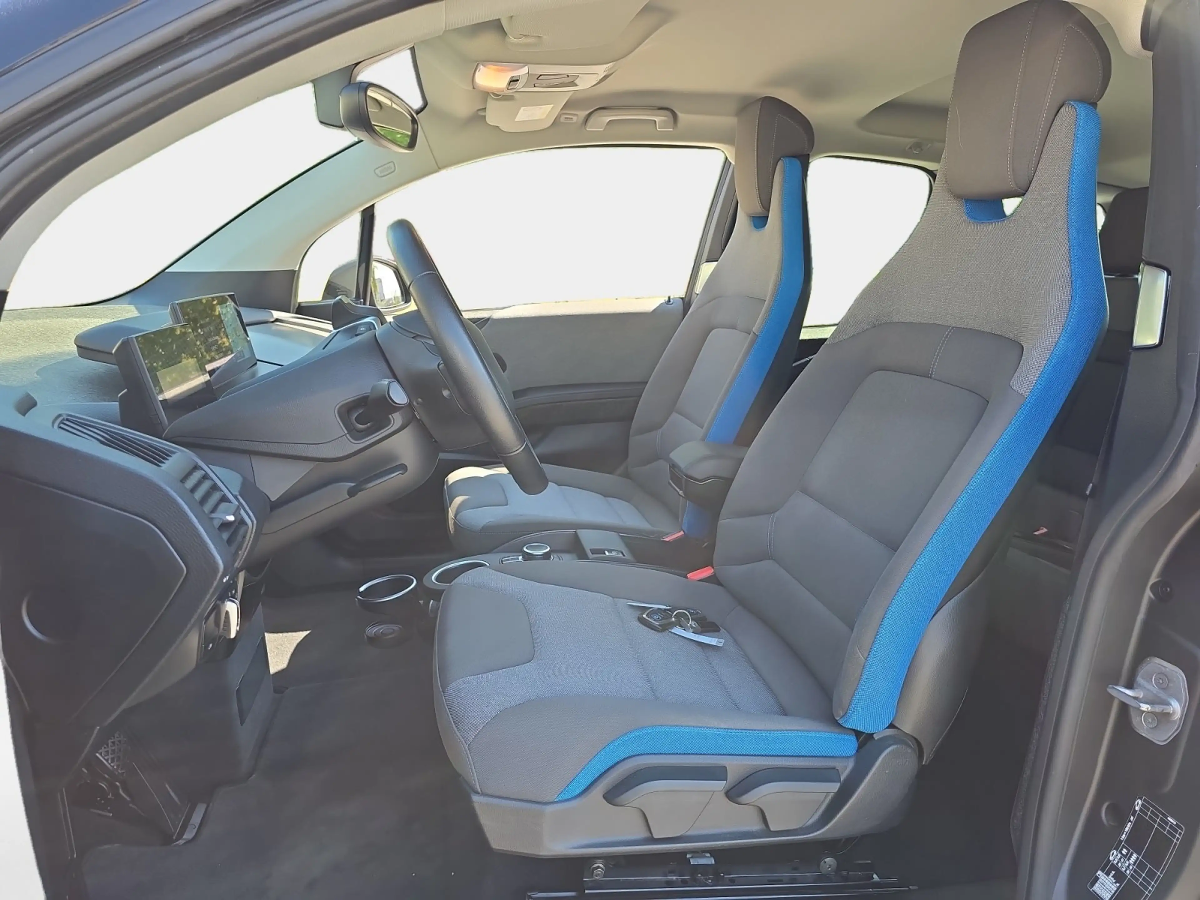 BMW i3 Basis — photo 10