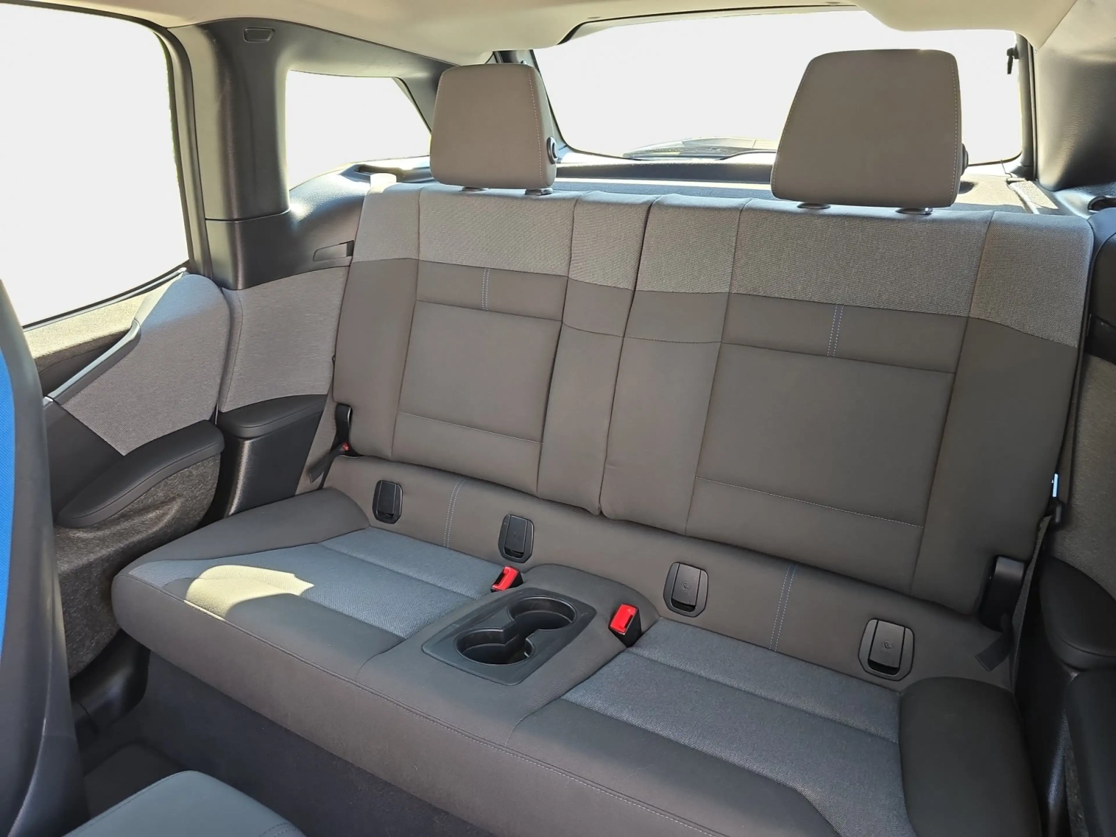 BMW i3 Basis — photo 14