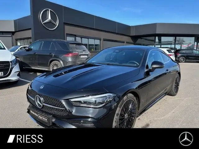 Mercedes-Benz CLE 200 Coupé AMG Sport Night Vorr Distr Pano 19"