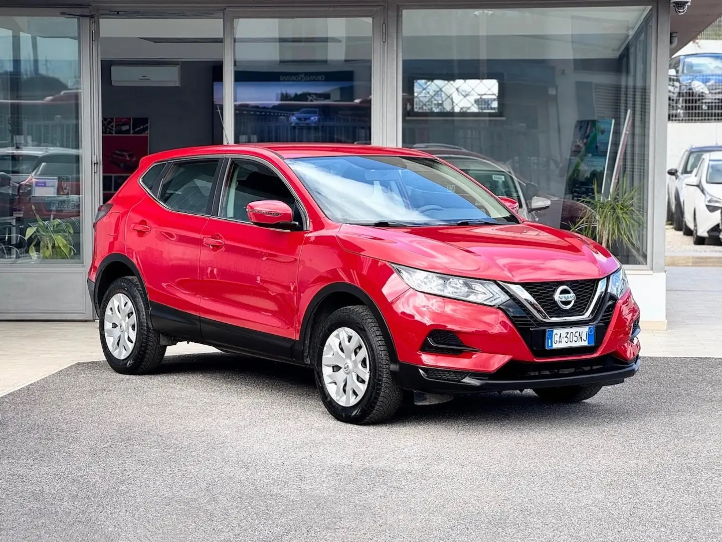 Nissan Qashqai 1.3 Benzina 140CV E6 - 2020 Rosso - 1