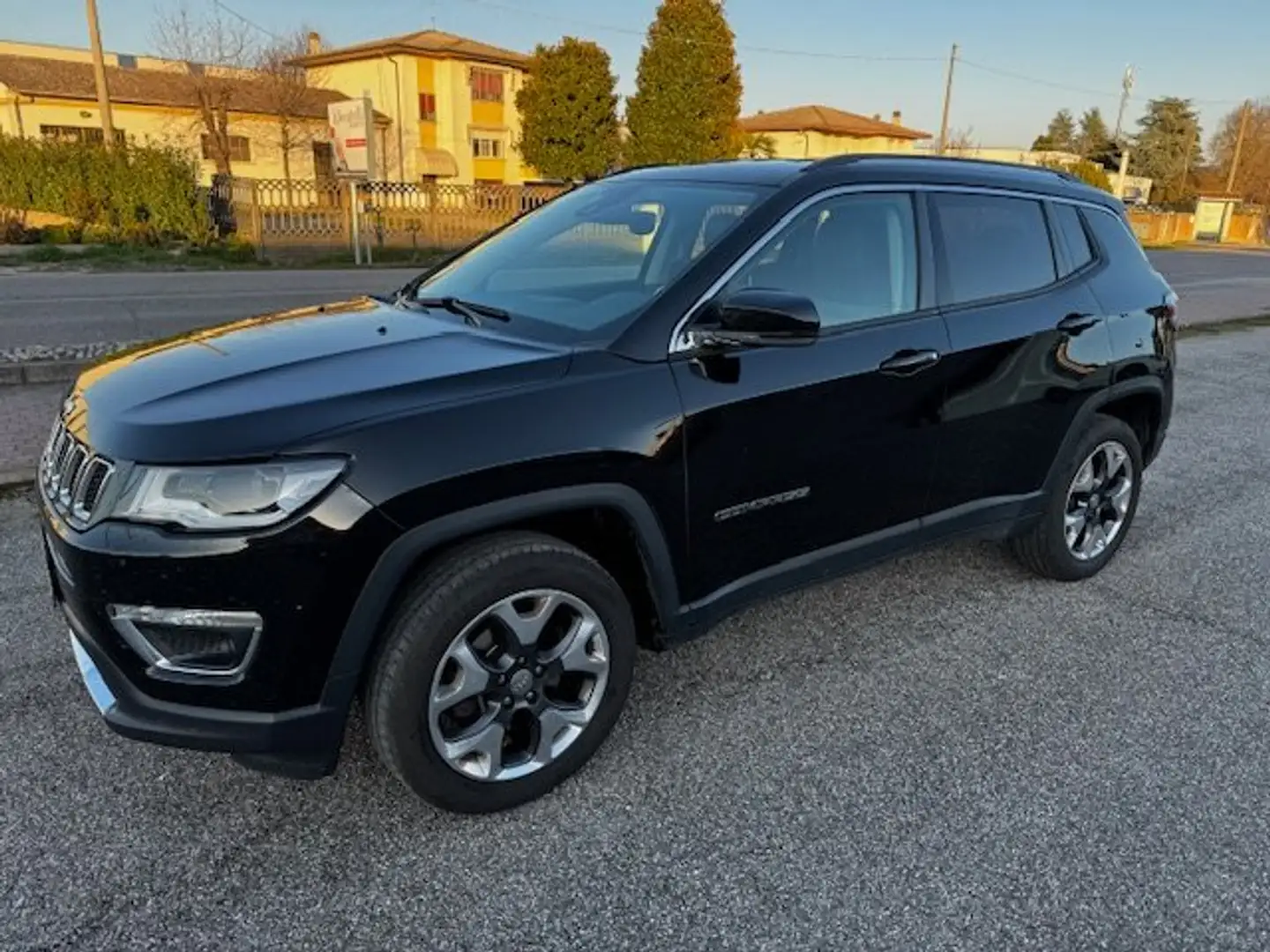 Jeep Compass Compass 2.0 mjt Limited Winter 4wd 140cv auto Nero - 1