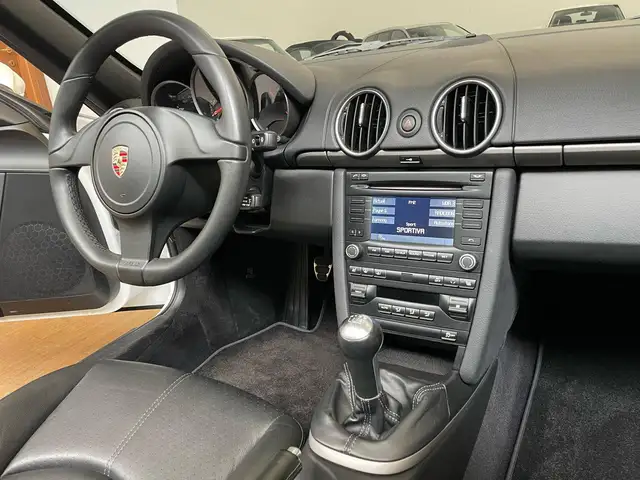 Porsche Boxster view 15