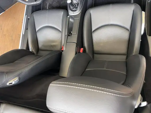 Porsche Boxster view 14