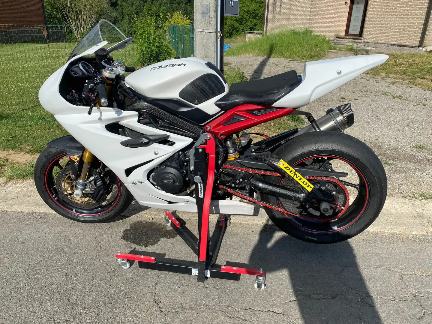 Triumph Daytona 675 TRIUMPH DAYTONA 675R  (H67) piste Blanc - 1