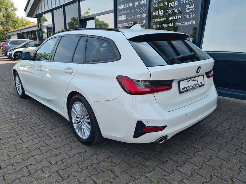 BMW 320 d Sport Line - Sport AUT - SHAODW - PANO — photo 5