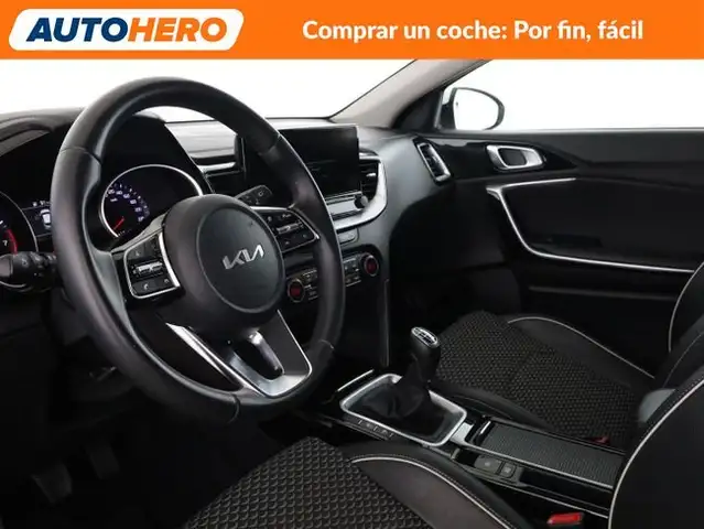 Kia Xceed view 12