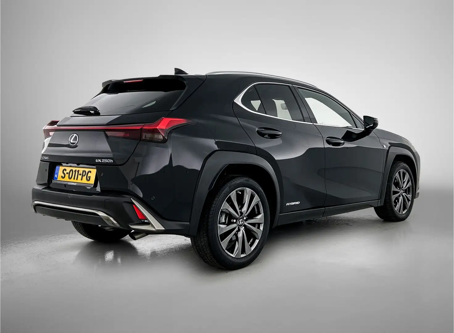 Lexus UX 250h F Sport Line | Head-up Display | Stoelverwarming | Zwart - 2