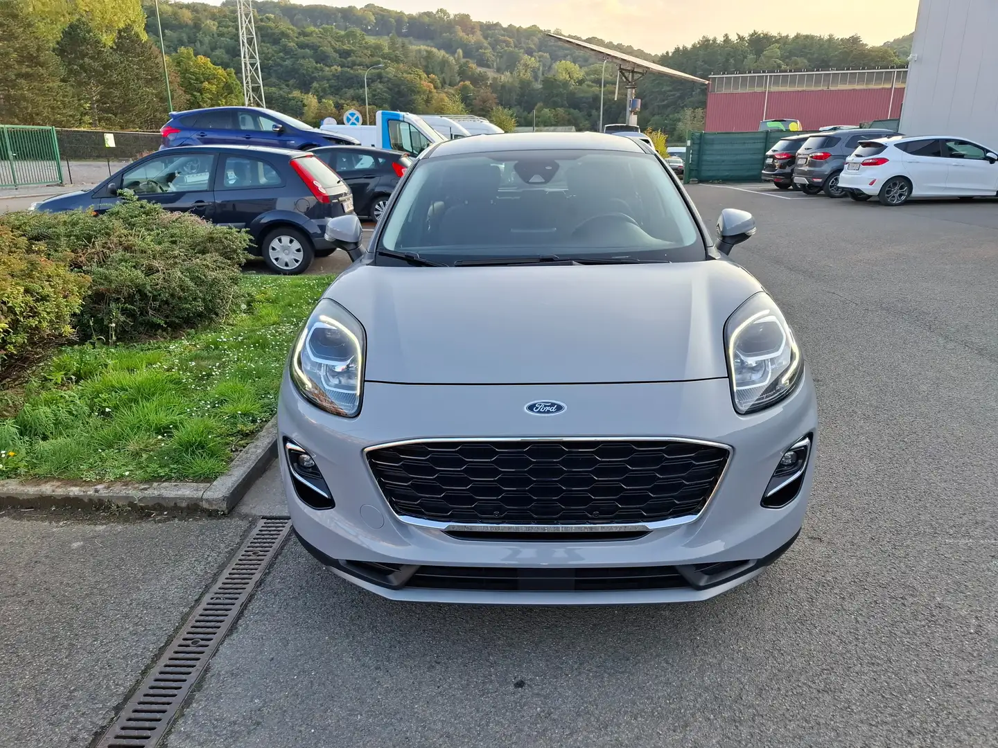 Ford Puma Puma 1.0 EcoBoost mHEV Titanium (EU6d) Gris - 2