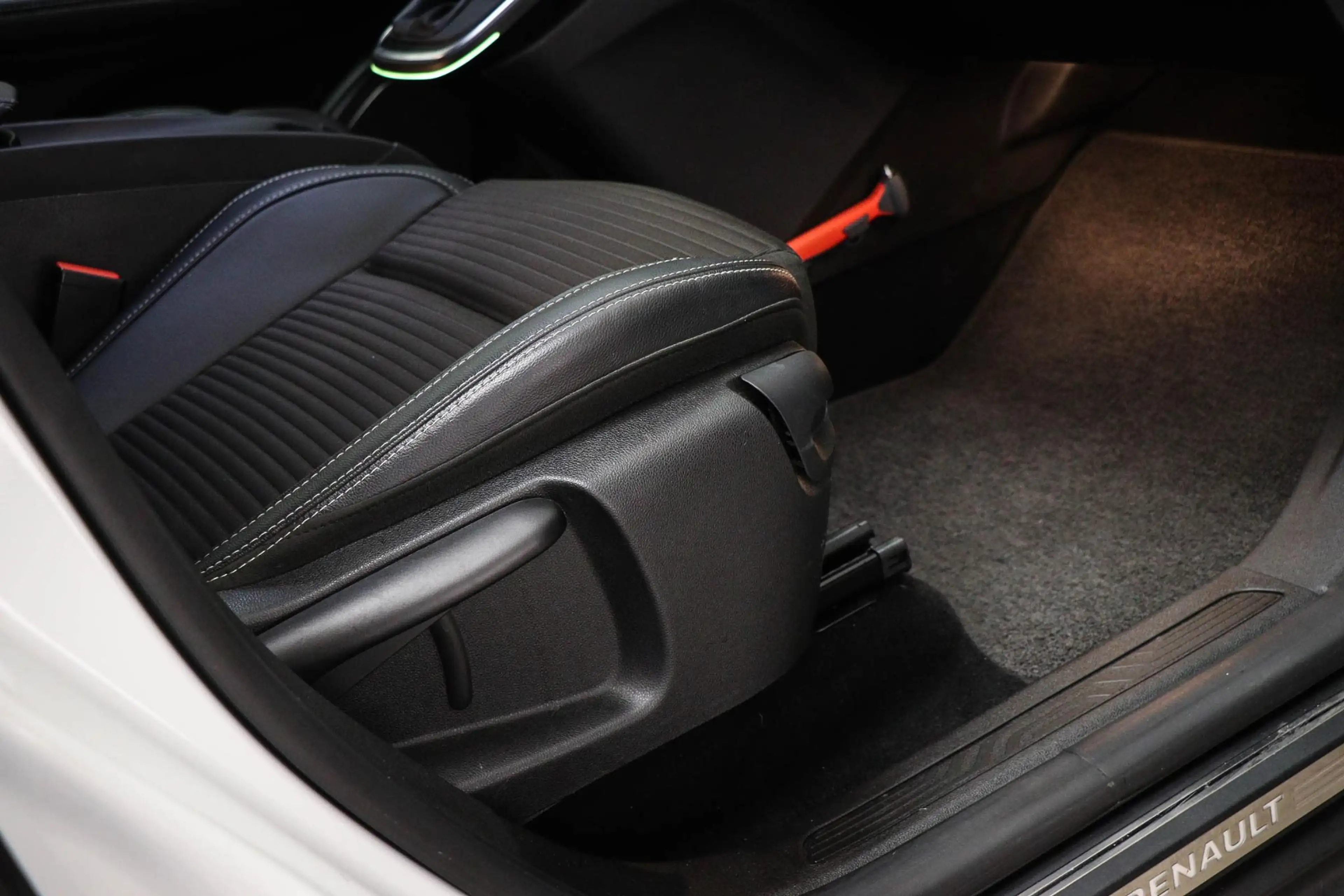 Renault Scenic 1.3 TCe Intens | EASY LIFE PACK | HALF LEDER | DAB — photo 8