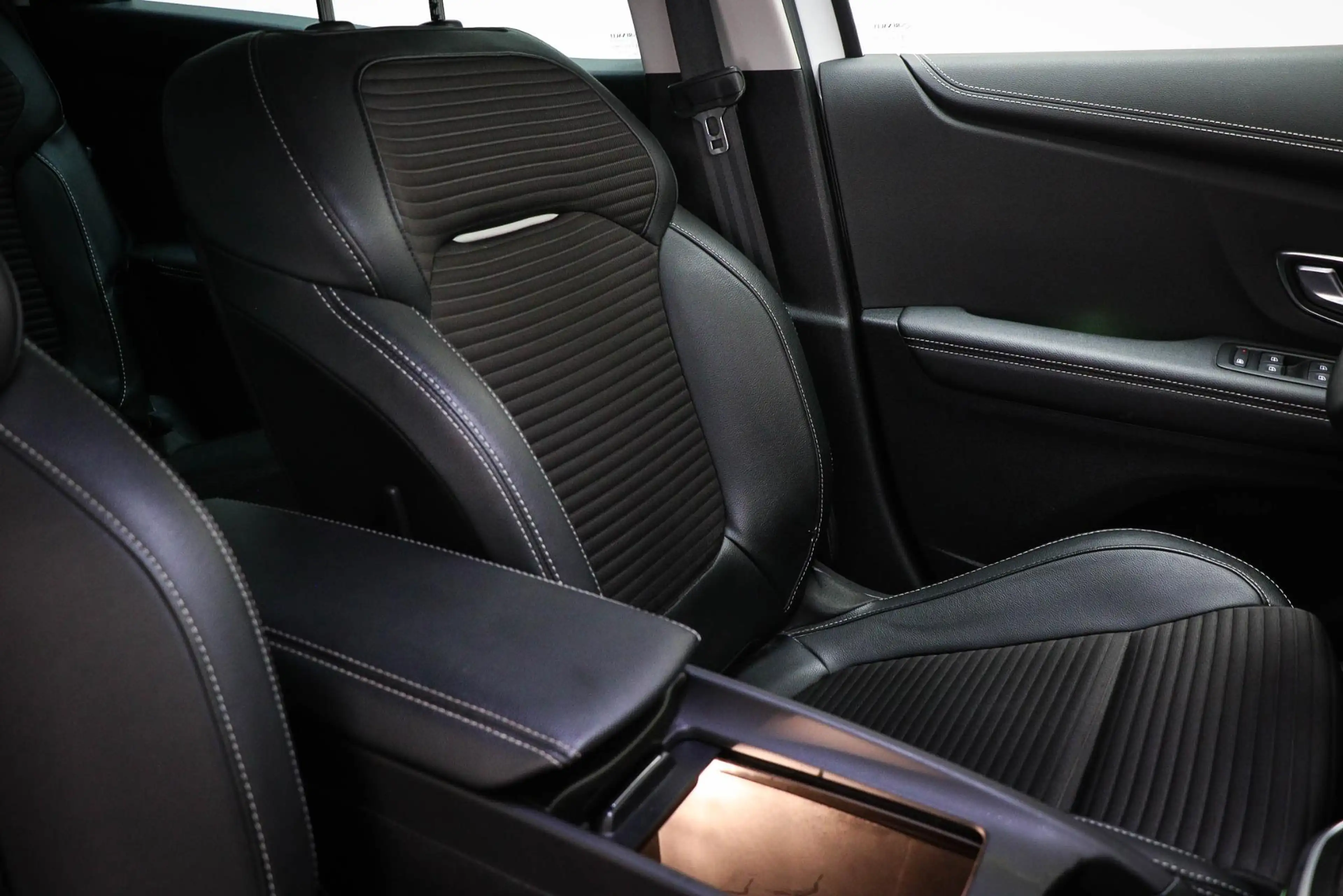Renault Scenic 1.3 TCe Intens | EASY LIFE PACK | HALF LEDER | DAB — photo 7