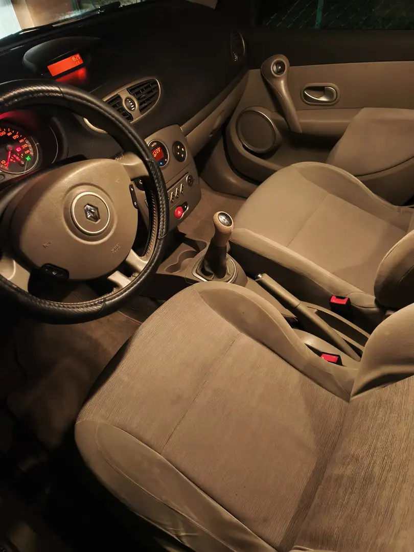 Renault Clio 1.5 dCi 70 Pack Authentique - 2