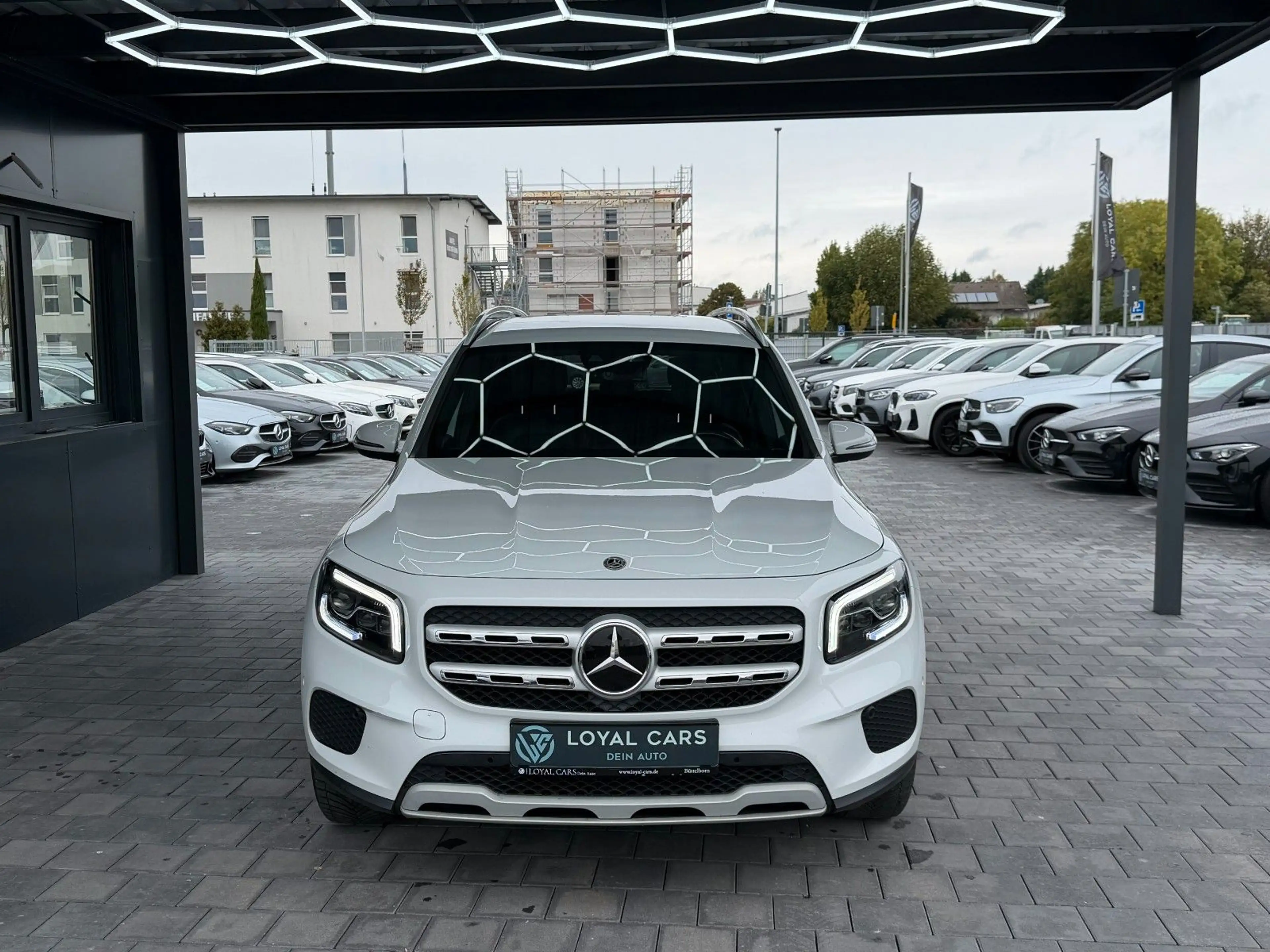 Mercedes-Benz GLB 200 d*7 Sitzer*Mbeam*KAMERA*Dist+*StHz*Ambie — photo 2