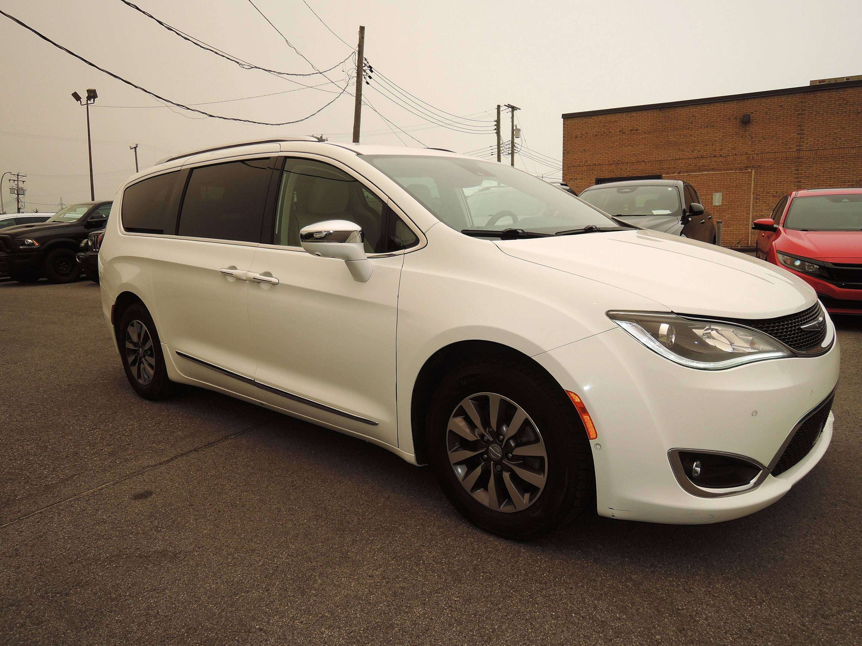 2020 Chrysler Pacifica Hybrid