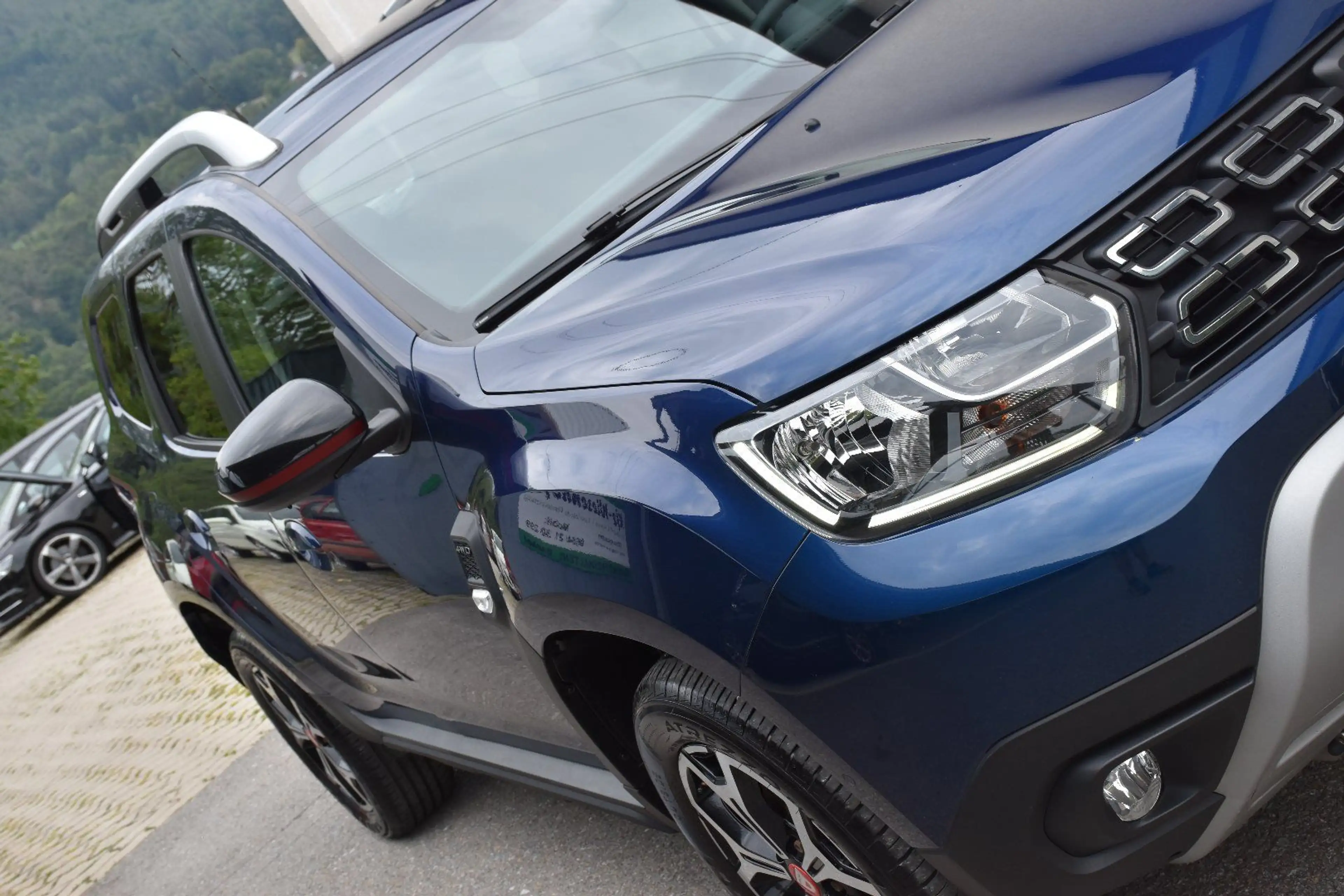 Dacia Duster II 1.6 SCe 115 Charisma 4WD / Service + Pickerl N — photo 10