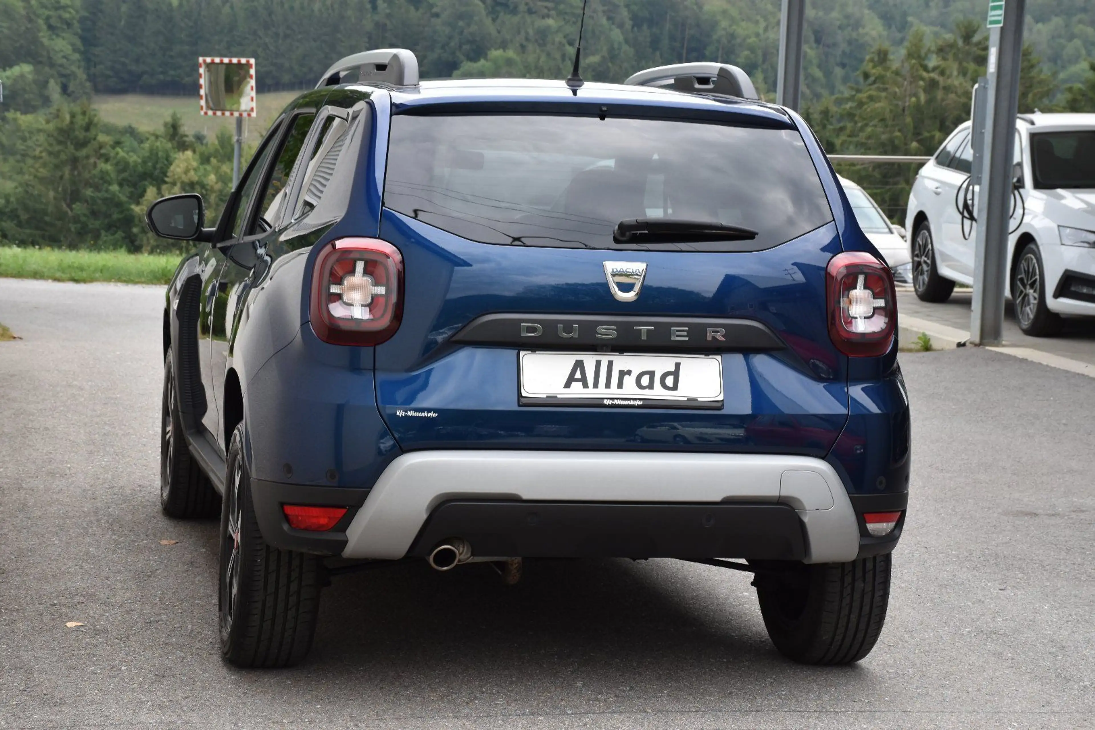 Dacia Duster II 1.6 SCe 115 Charisma 4WD / Service + Pickerl N — photo 5