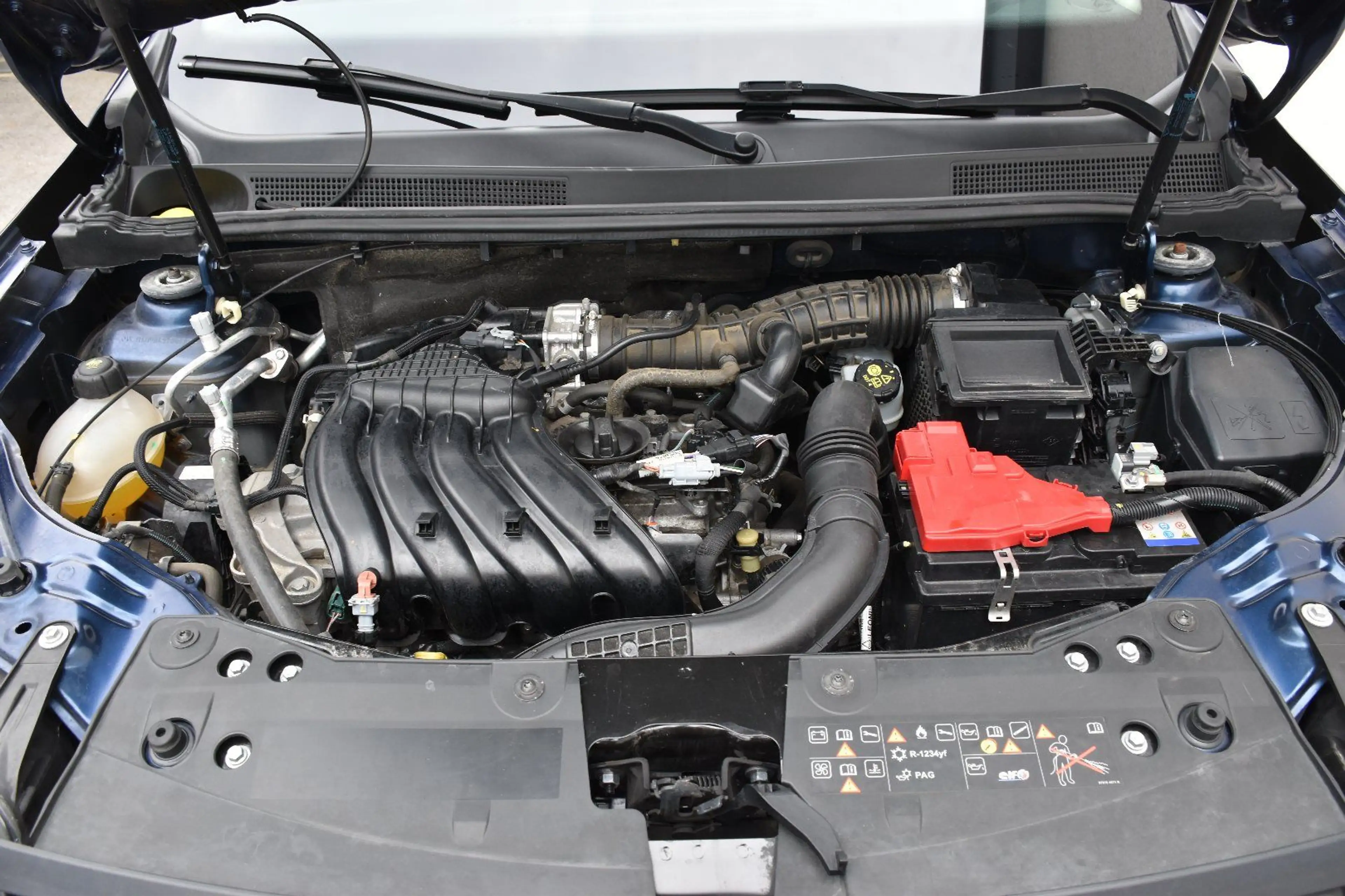 Dacia Duster II 1.6 SCe 115 Charisma 4WD / Service + Pickerl N — photo 34