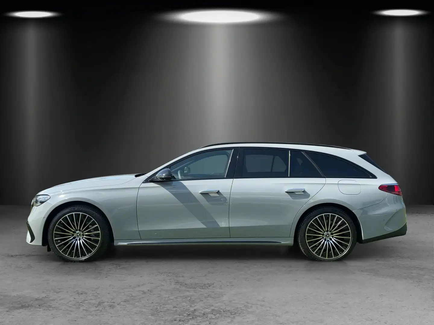 Mercedes-Benz E 300 E300de T AMG Prem+ DISTRO Superscrn AIRMATIC AHK Grau - 2