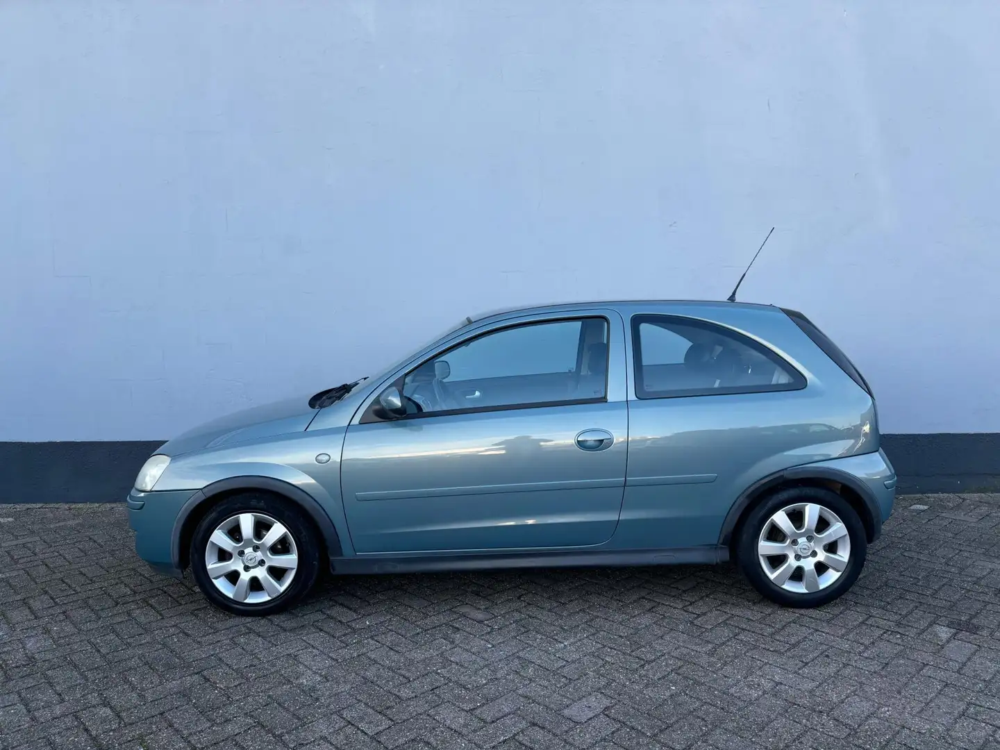Opel Corsa 1.2-16V Silverline - Airco - Trekhaak - LMV Grün - 2