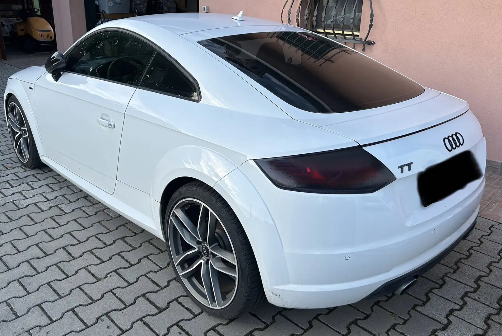 Audi TT Coupe 1.8 tfsi S line - 2