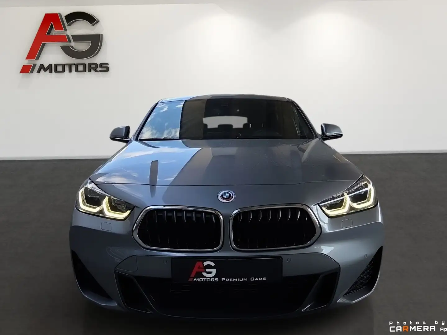 BMW X2 xDrive25e PHEV Aut. M Sportpaket/Navi/HUD/Kamera/ Grau - 2
