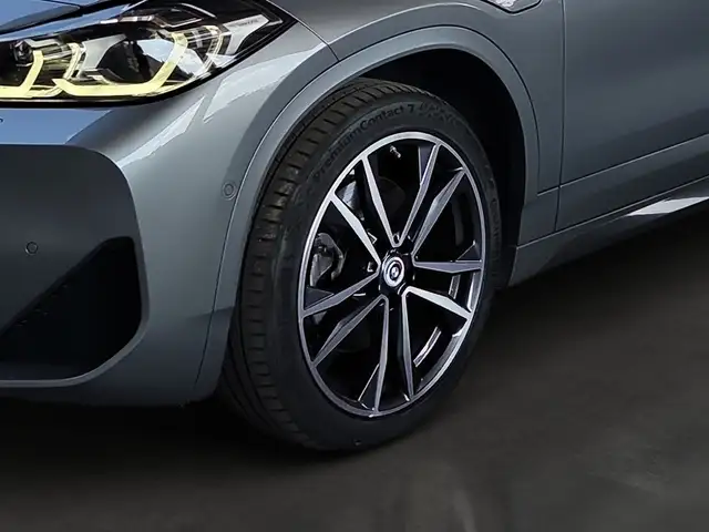 BMW X2 view 11