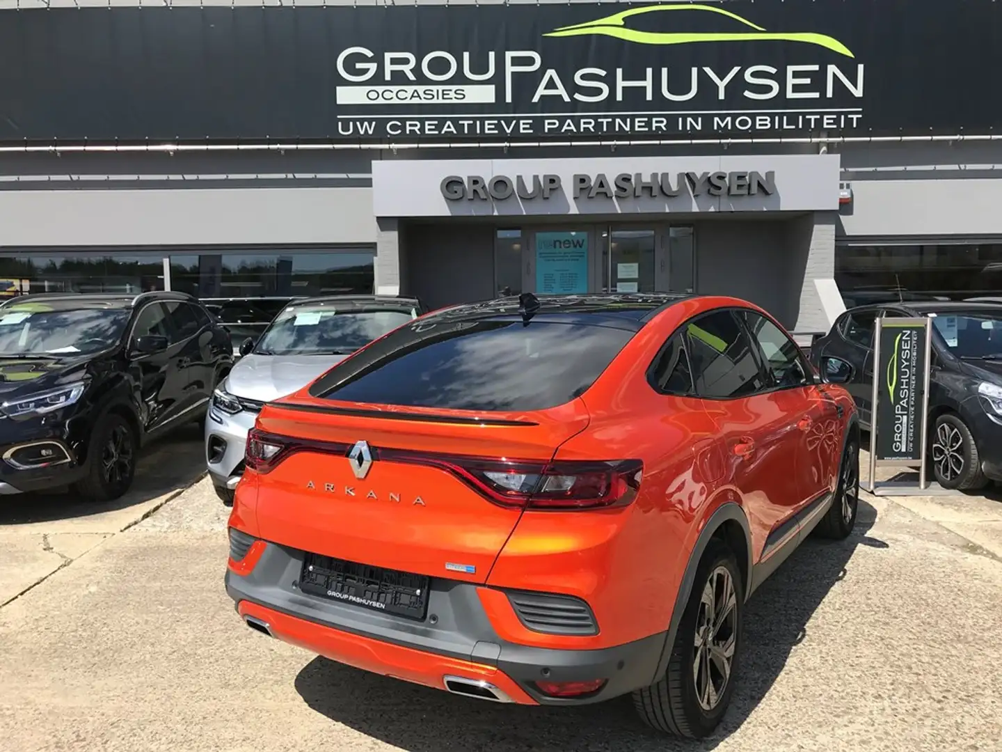 Renault Arkana E-TECH Hybrid R.S.LINE 1.6CC 94PK Automaat Orange - 2