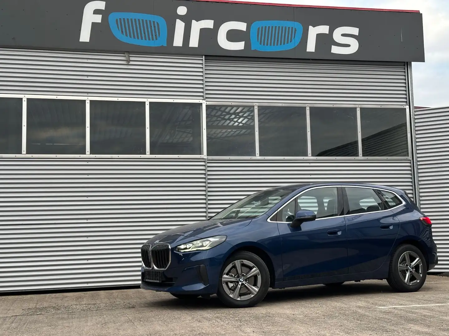 BMW 218 ActiveTourer*eSitz*Cam*HarmannK*MatrixLED Bleu - 1