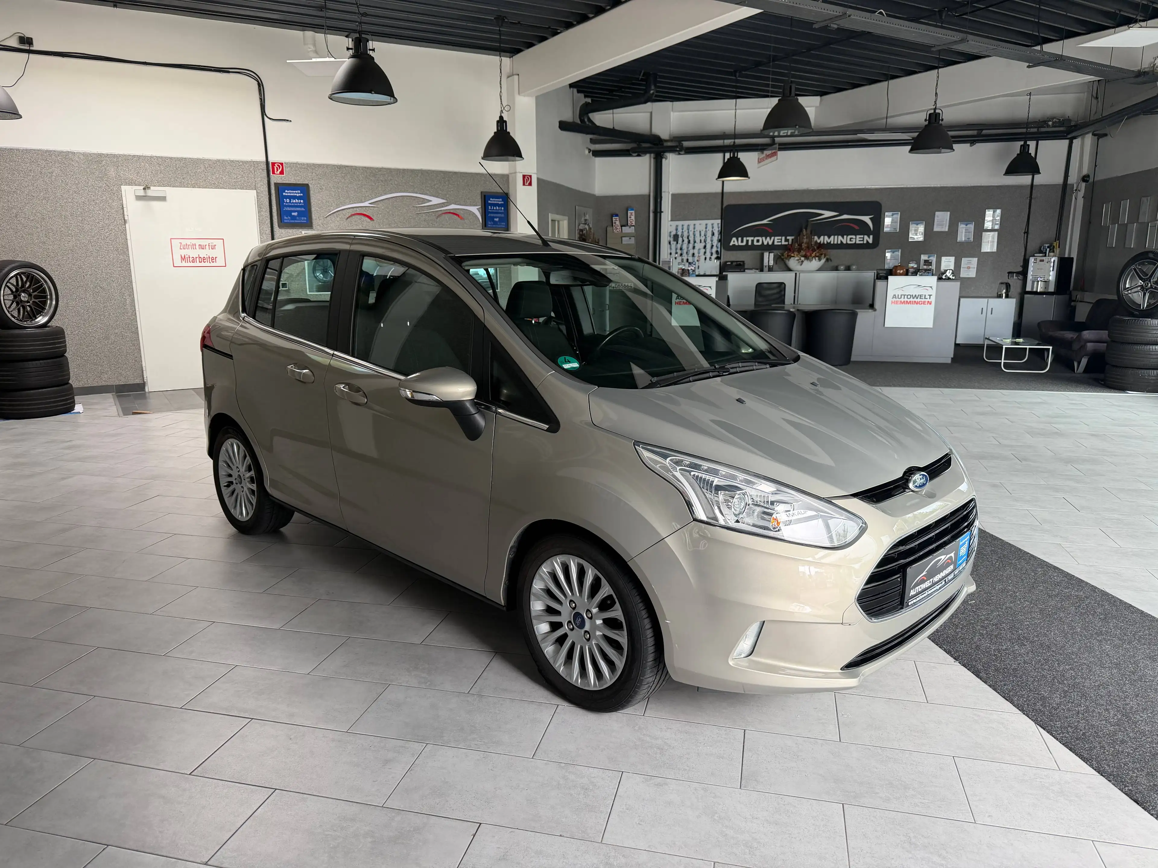 Ford B-Max Titanium*12M.Garantie*Finanzierung* — photo 3