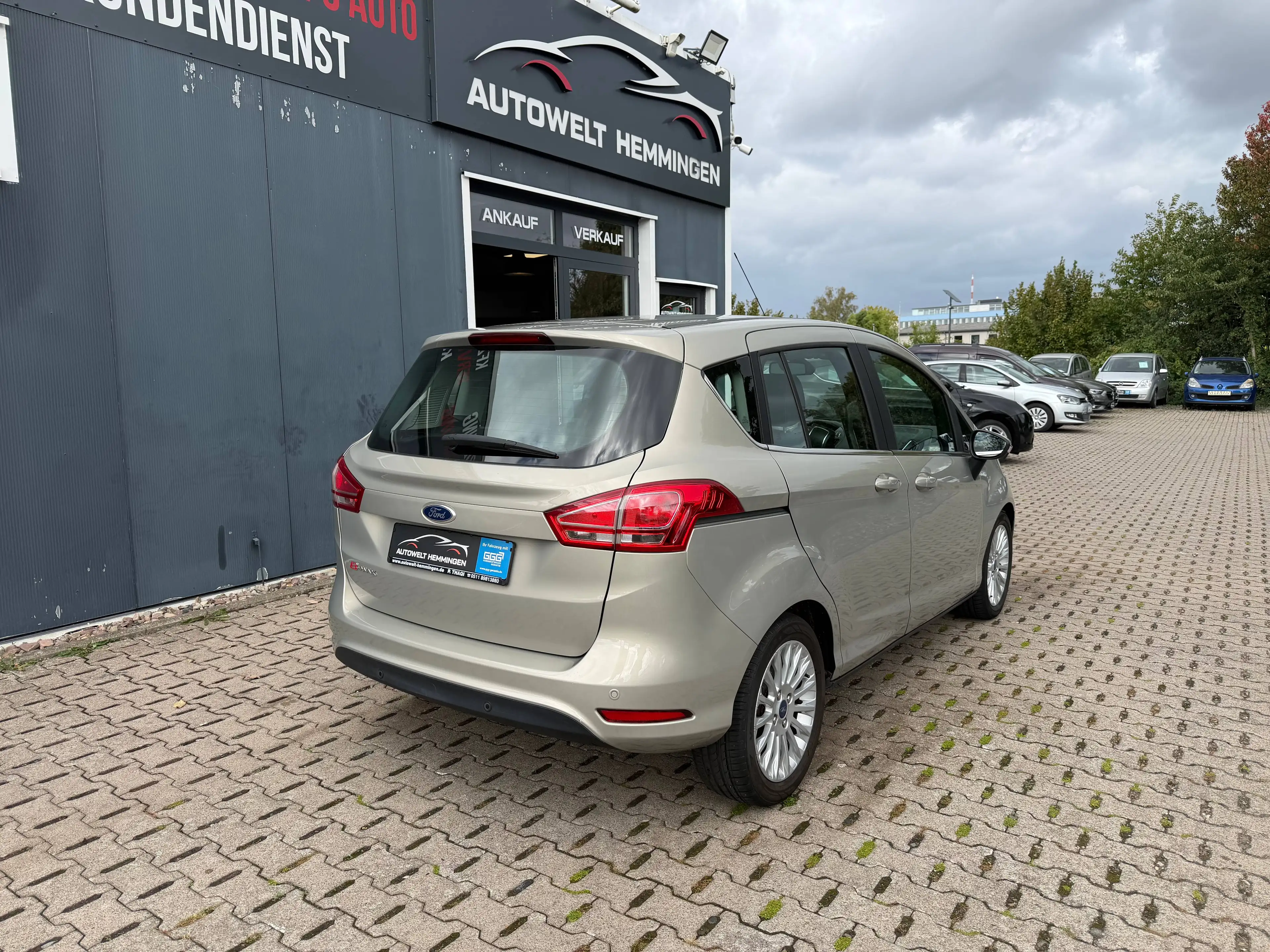 Ford B-Max Titanium*12M.Garantie*Finanzierung* — photo 14