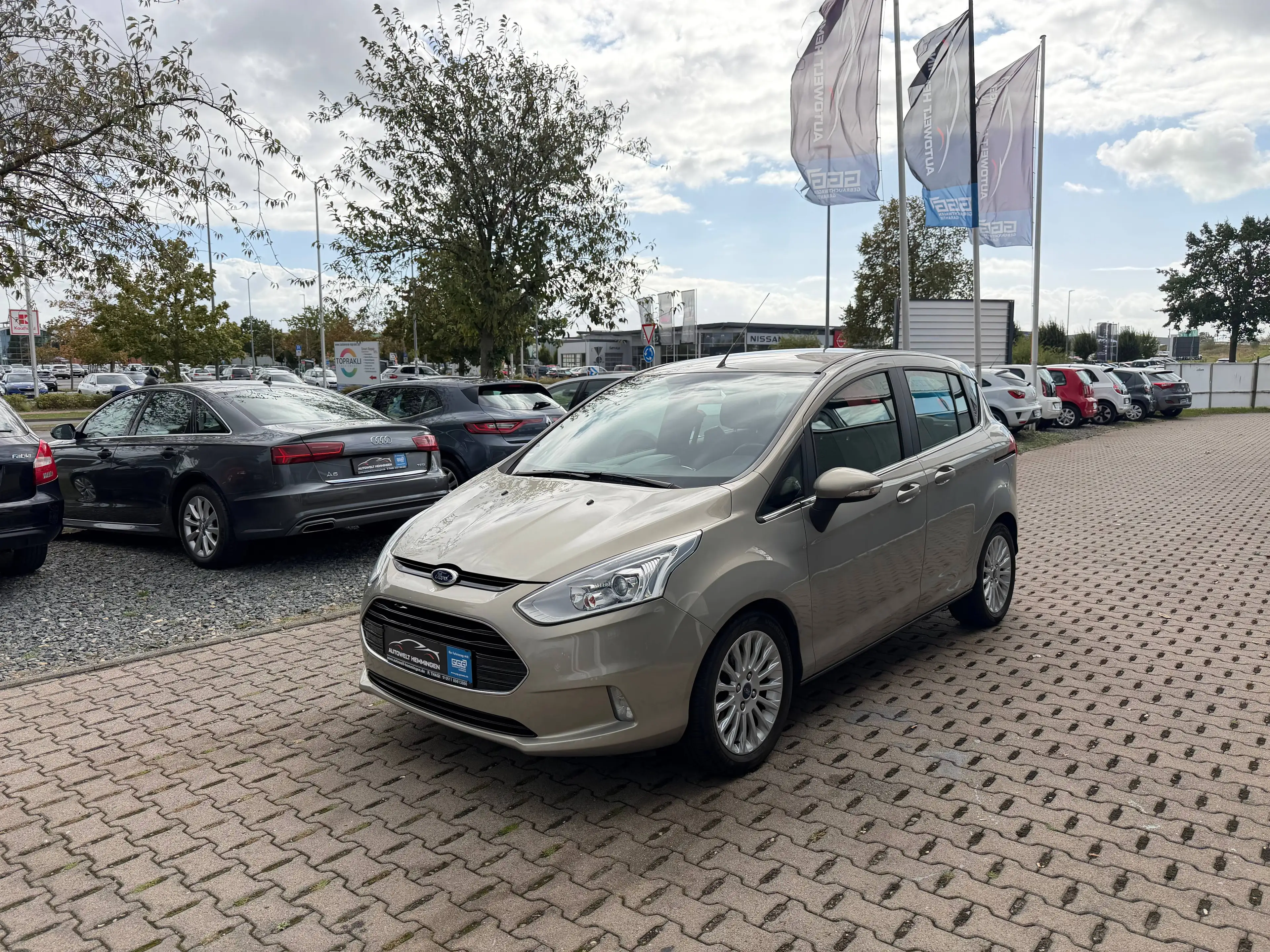 Ford B-Max Titanium*12M.Garantie*Finanzierung* — photo 7