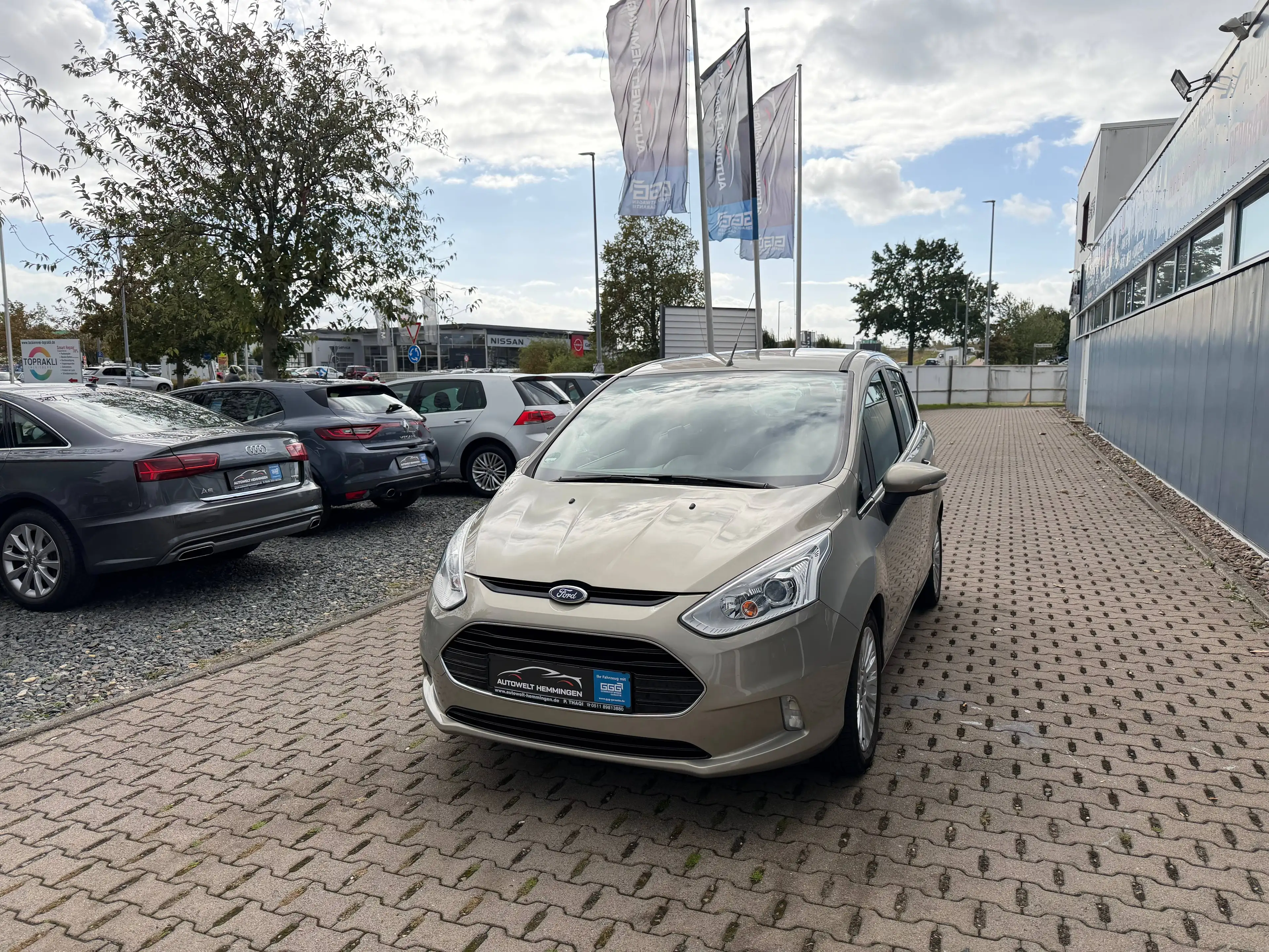 Ford B-Max Titanium*12M.Garantie*Finanzierung* — photo 8