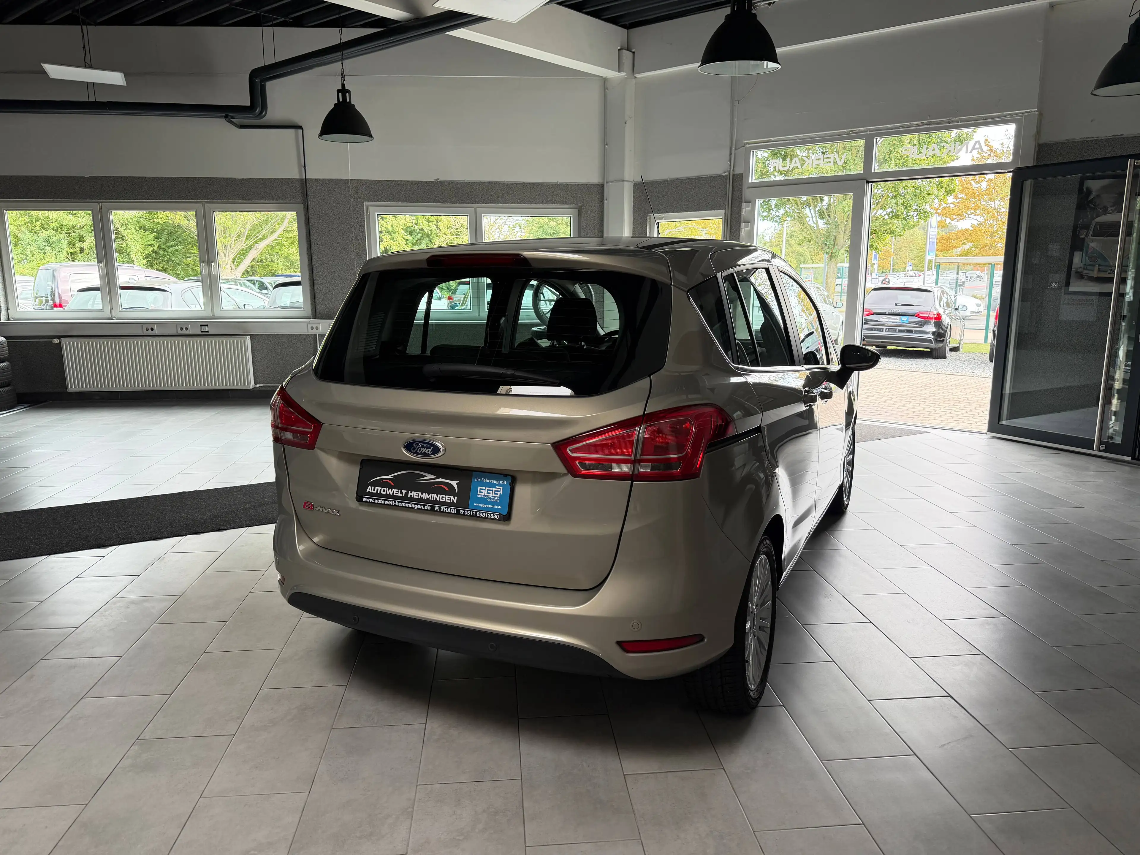 Ford B-Max Titanium*12M.Garantie*Finanzierung* — photo 4