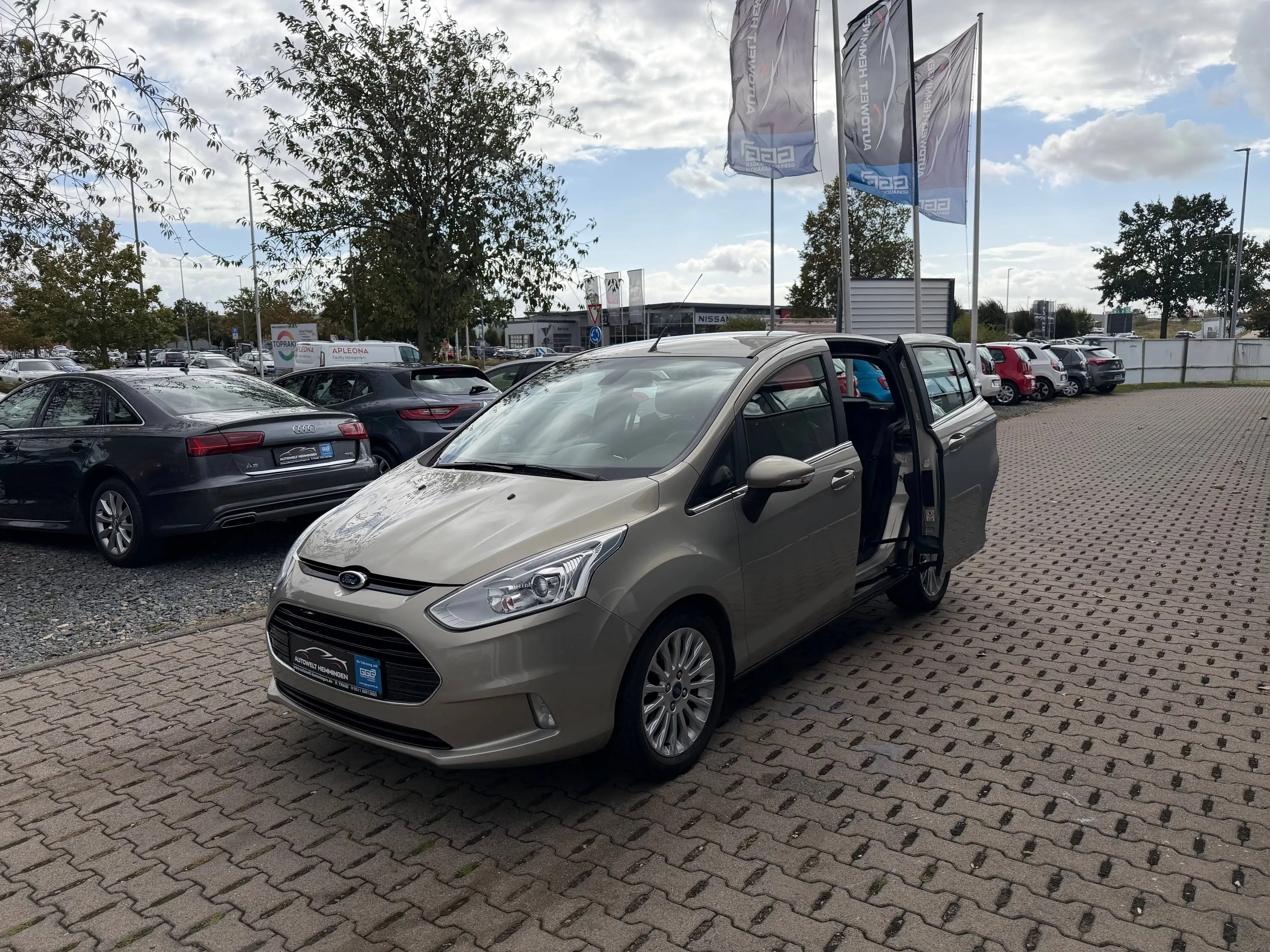 Ford B-Max Titanium*12M.Garantie*Finanzierung* — photo 9