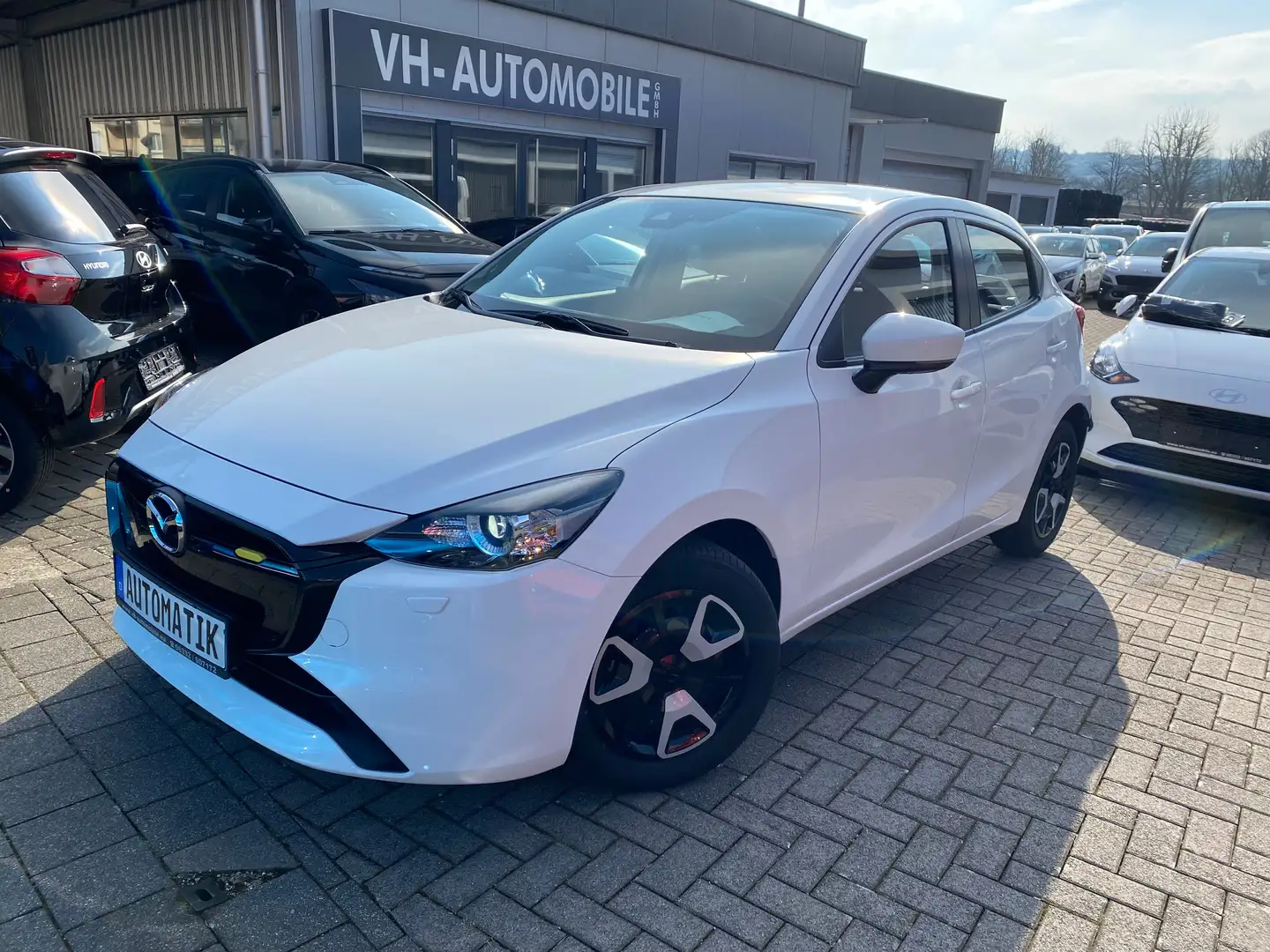 Mazda 2 AUTOMATIK*APPLE&ANDROID*LED SW*Klimaat*Sitzhz*Totw Білий - 2