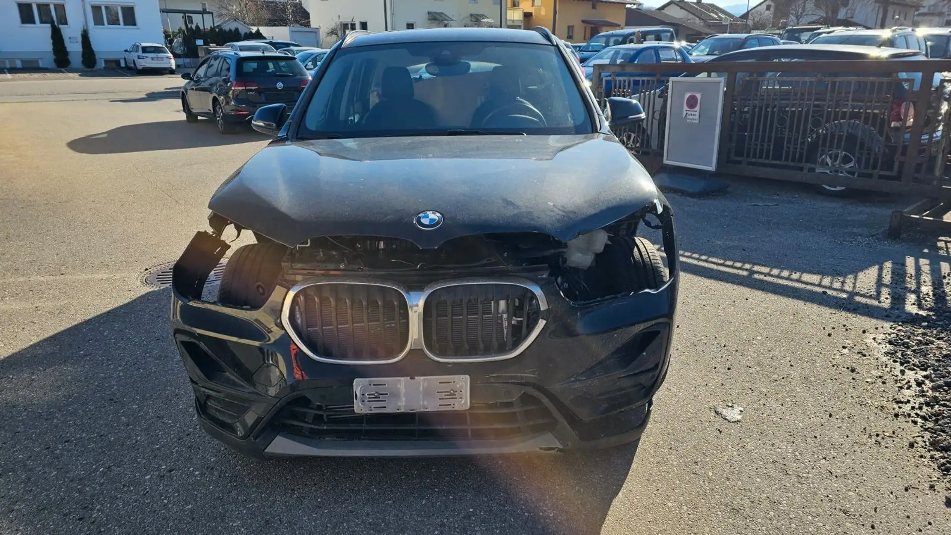 BMW X1 Baureihe X1 xDrive 25 e Advantage*TUV*AUTO* Nero - 2