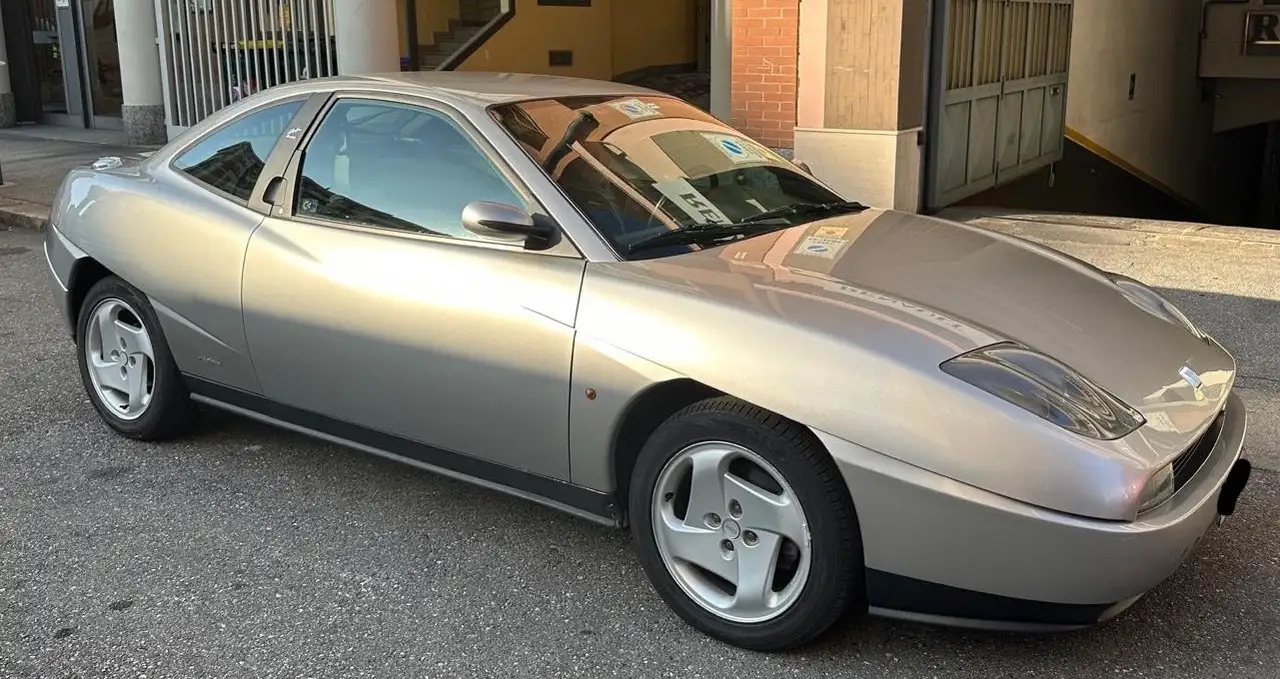 Fiat Coupe 2.0 16v turbo, foto 3