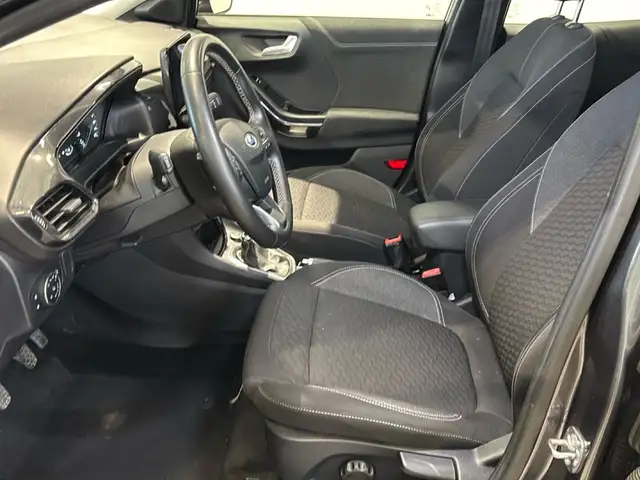 Ford Puma view 9