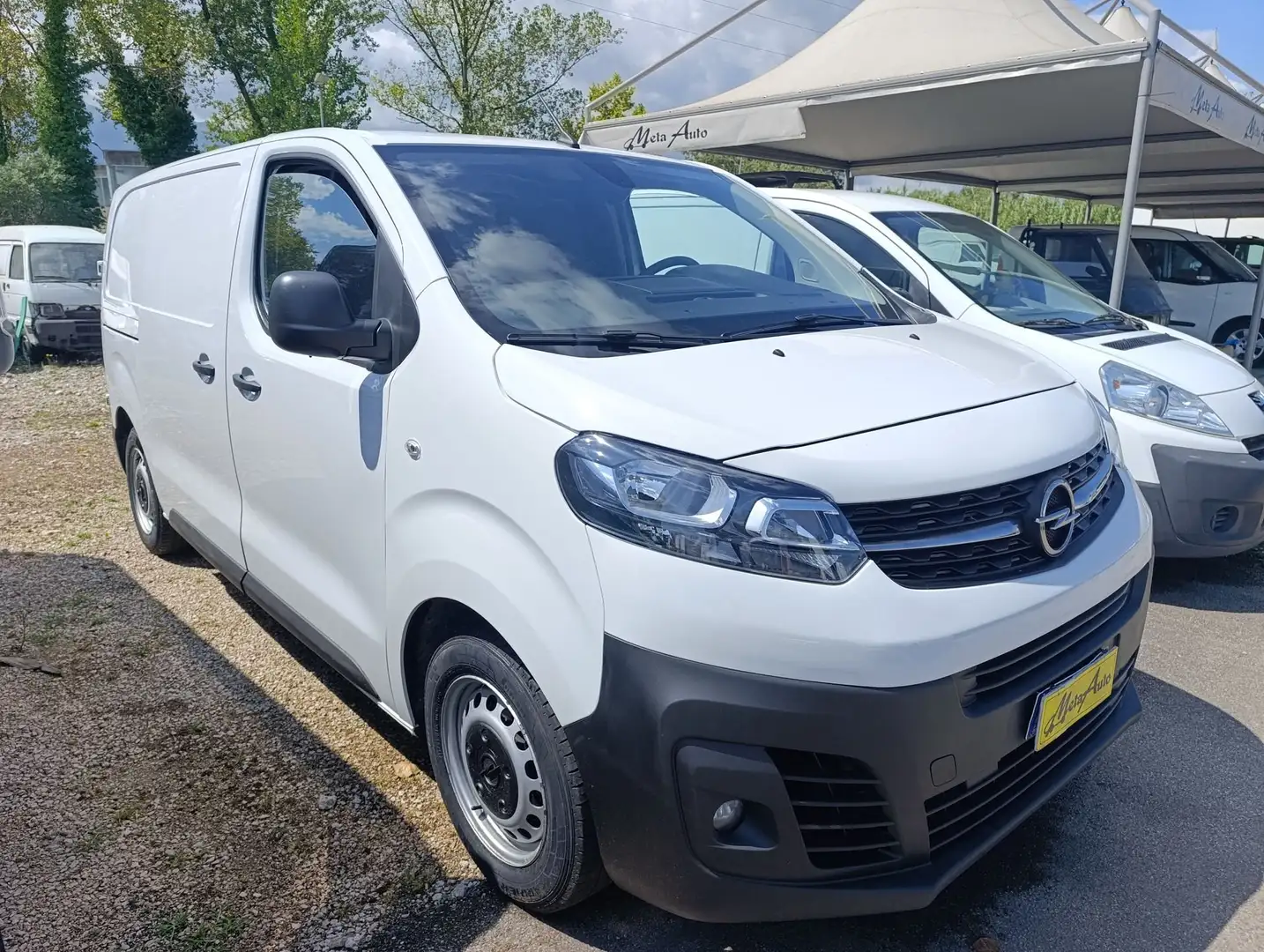 Opel Vivaro Vivaro 1.5 Diesel 120CV S&S  Furgone Enjoy Bianco - 2