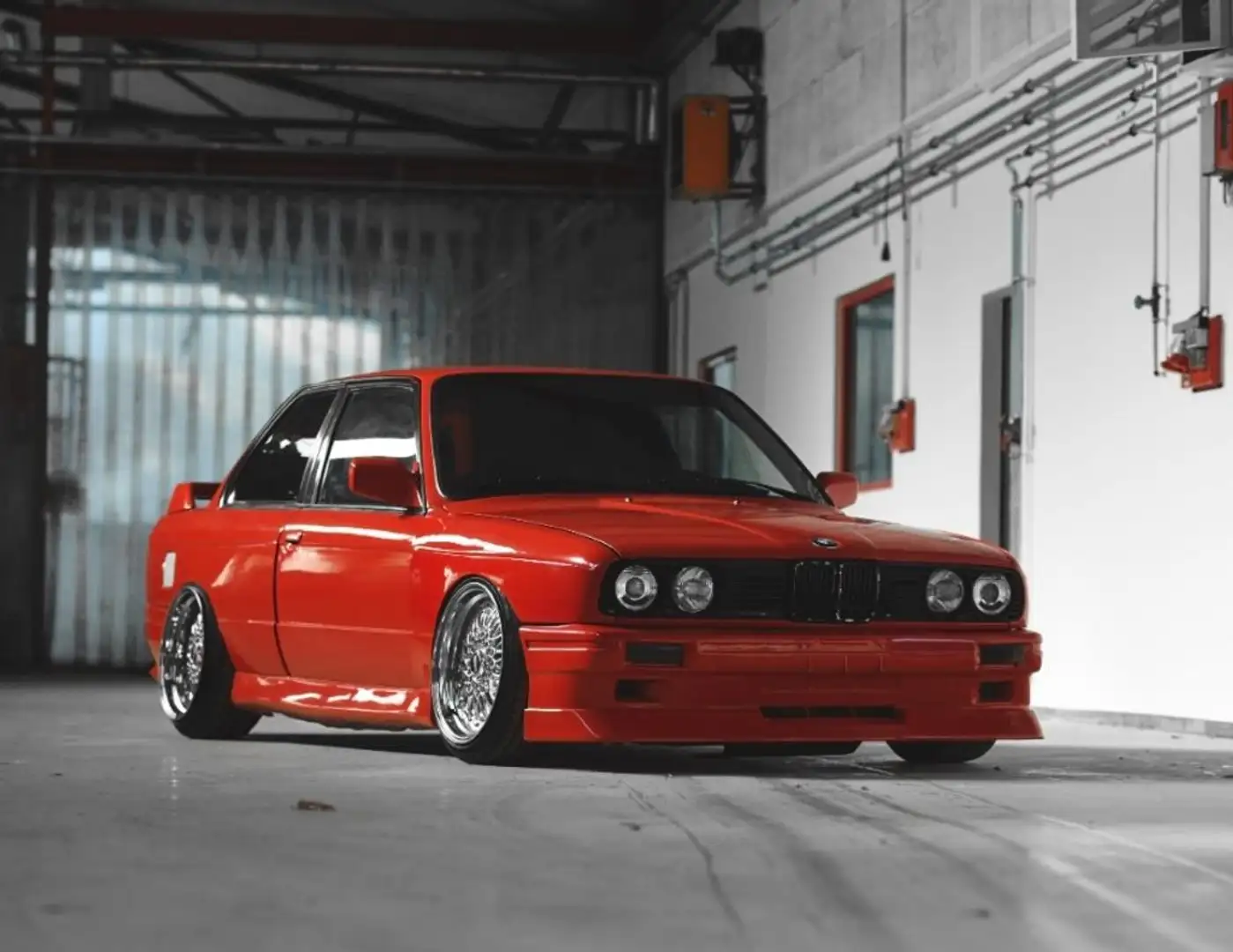 BMW E30 M50 M3 Look Rosso - 1