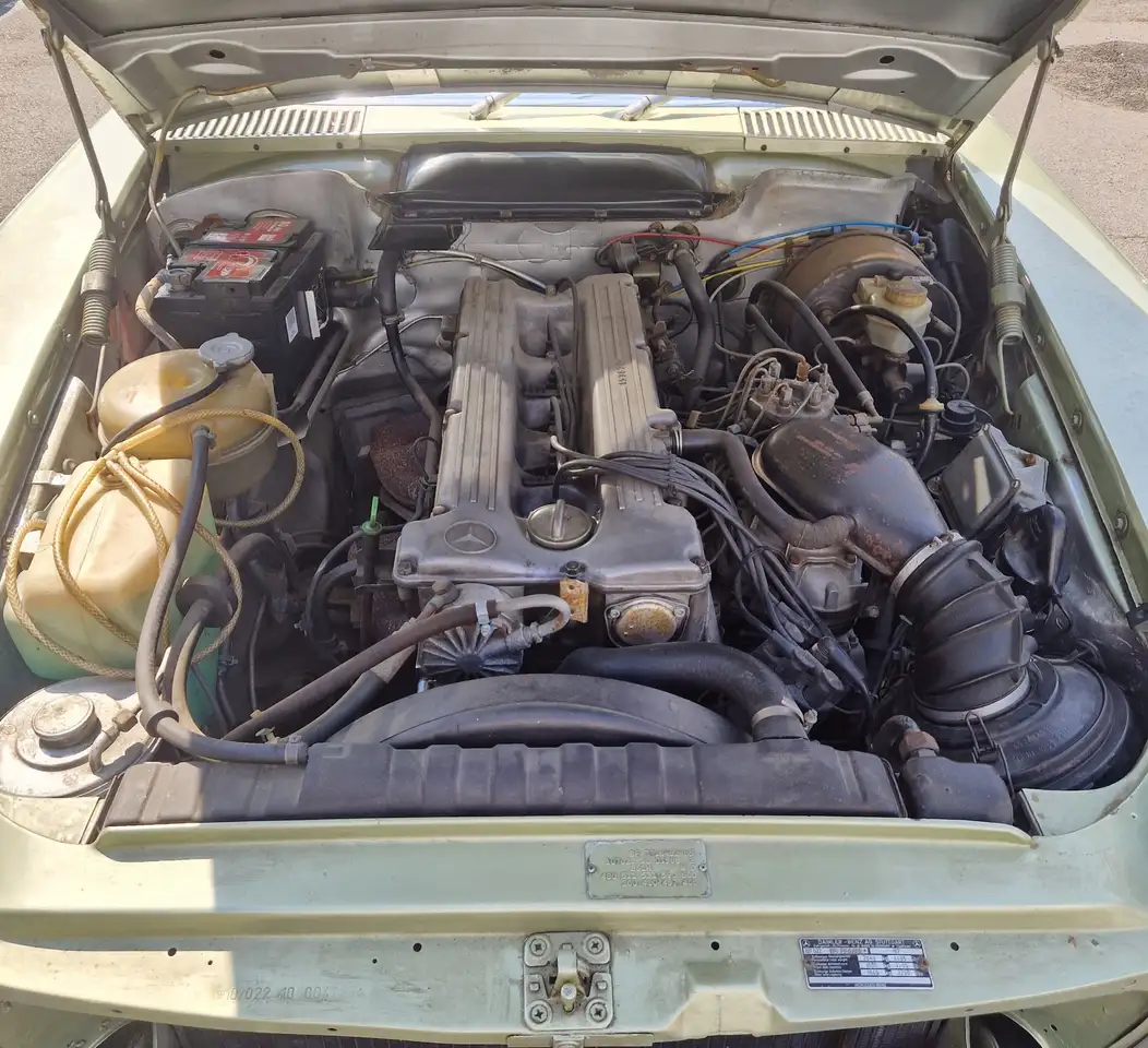 Mercedes-Benz 280 Mercedes SLC 280 Schalter teilrestauriert, foto 8