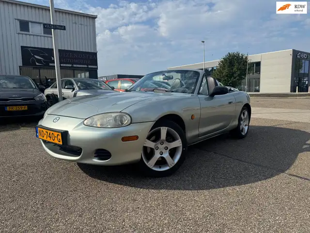 Mazda MX-5 1.6i Exclusive