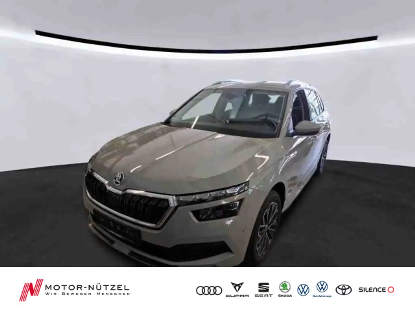 Skoda Kamiq 1.0 TSI STYLE LED+NAVI+APP+ACC+SHZ+RFK+AHK Grau - 1