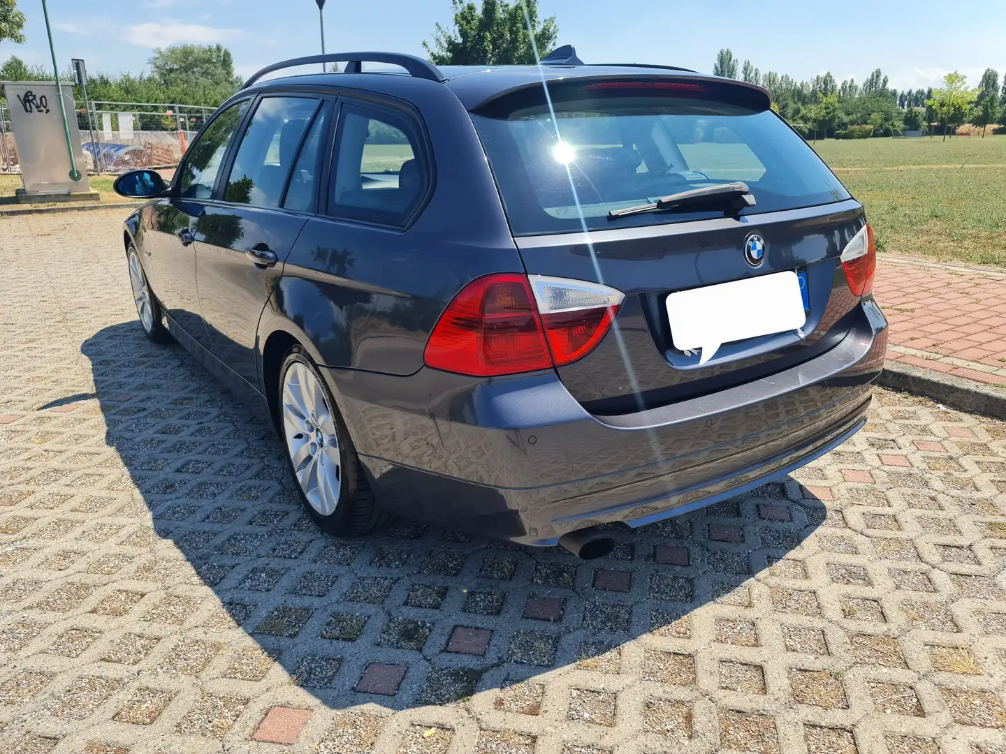 BMW 318 318i Touring Msport - 2