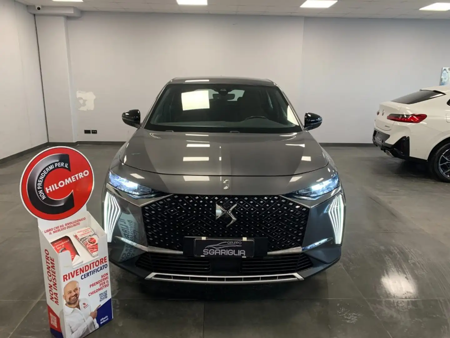 DS Automobiles DS 7 1.5 BlueHDi Automatico Bastille Business Gris - 2