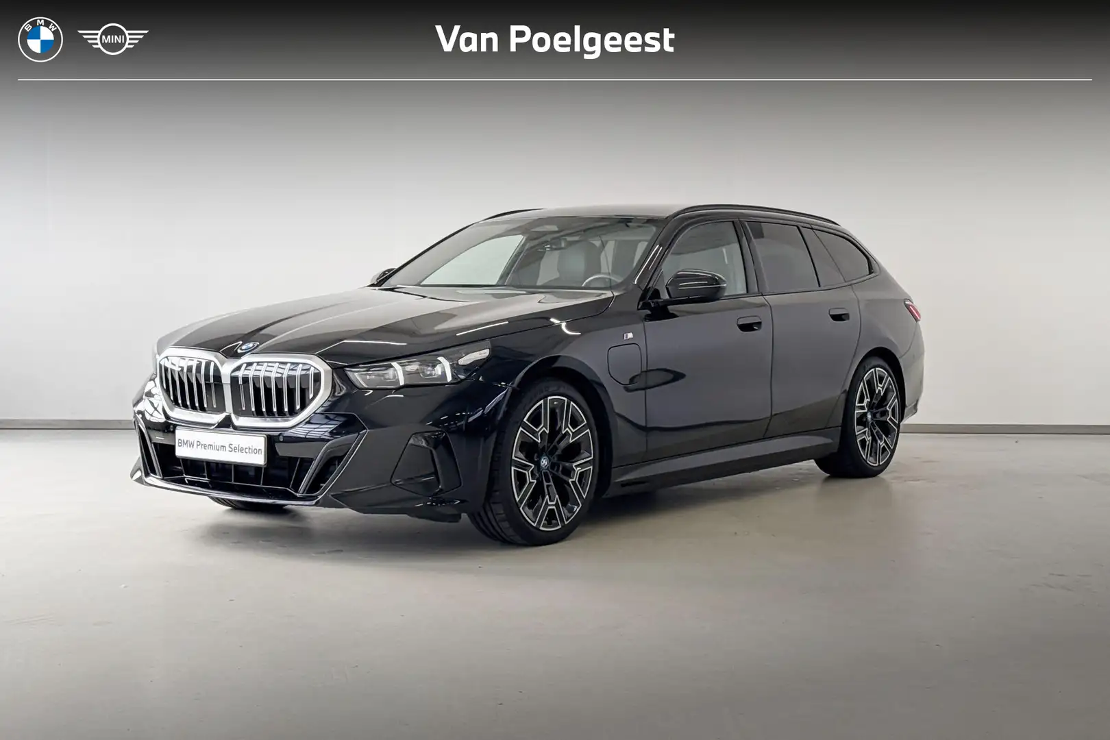 BMW 530 5 Serie Touring 530e Travel Pack M Sportpakket Aut Zwart - 1