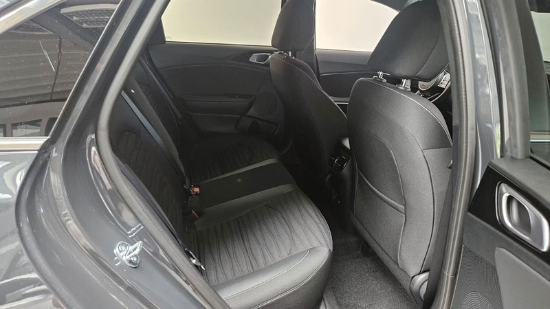 Kia Ceed / cee'd Ceed GT Line Performance+Technologie Paket JBL — photo 11