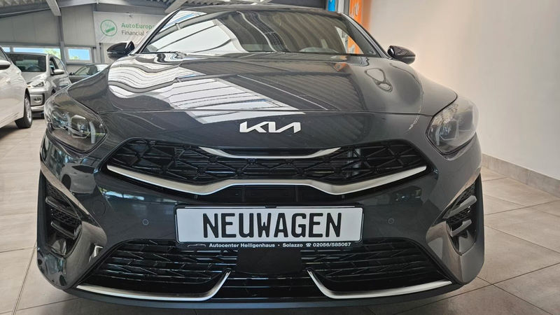 Kia Ceed / cee'd Ceed GT Line Performance+Technologie Paket JBL — photo 2